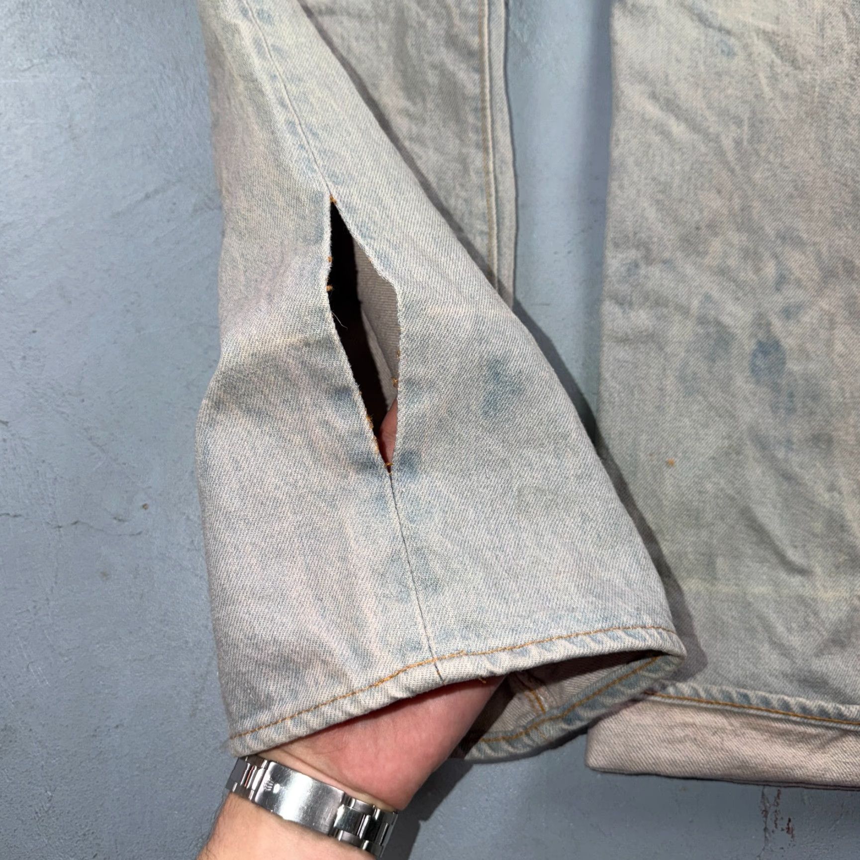 Levi's VINTAGE Levi's 501 Jeans 32x40 Button Fly Blue Denim Straight Classic 80s USA Mens Jeans Size US 32 / EU 48 - 5 Thumbnail