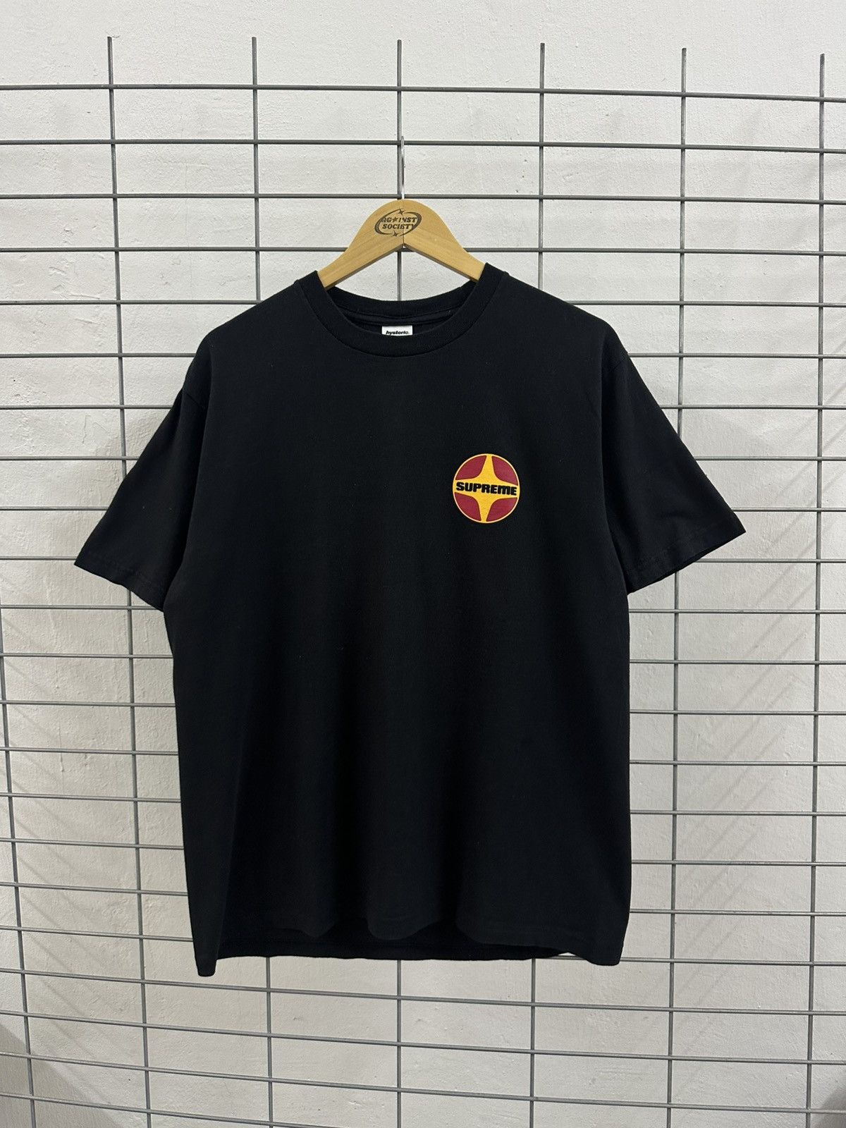 Hysteric Glamour × Supreme Supreme X Hysteric Glamour Pin Up Tee Size US M / EU 48-50 / 2 - 1 Thumbnail