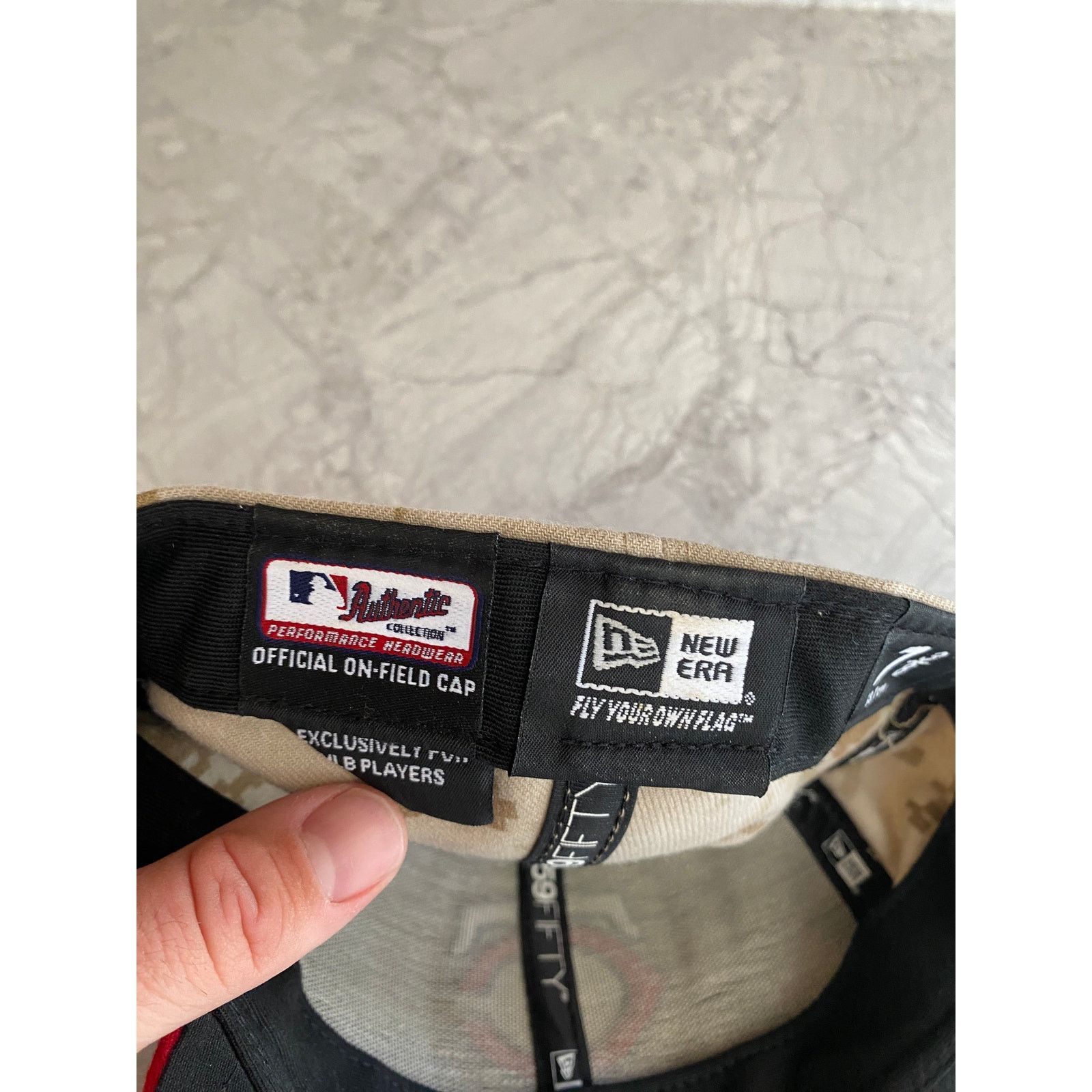 New Era Minnesota Twins Gray and White New Era Fitted Hat Size 7 3/8 Size ONE SIZE - 8 Thumbnail