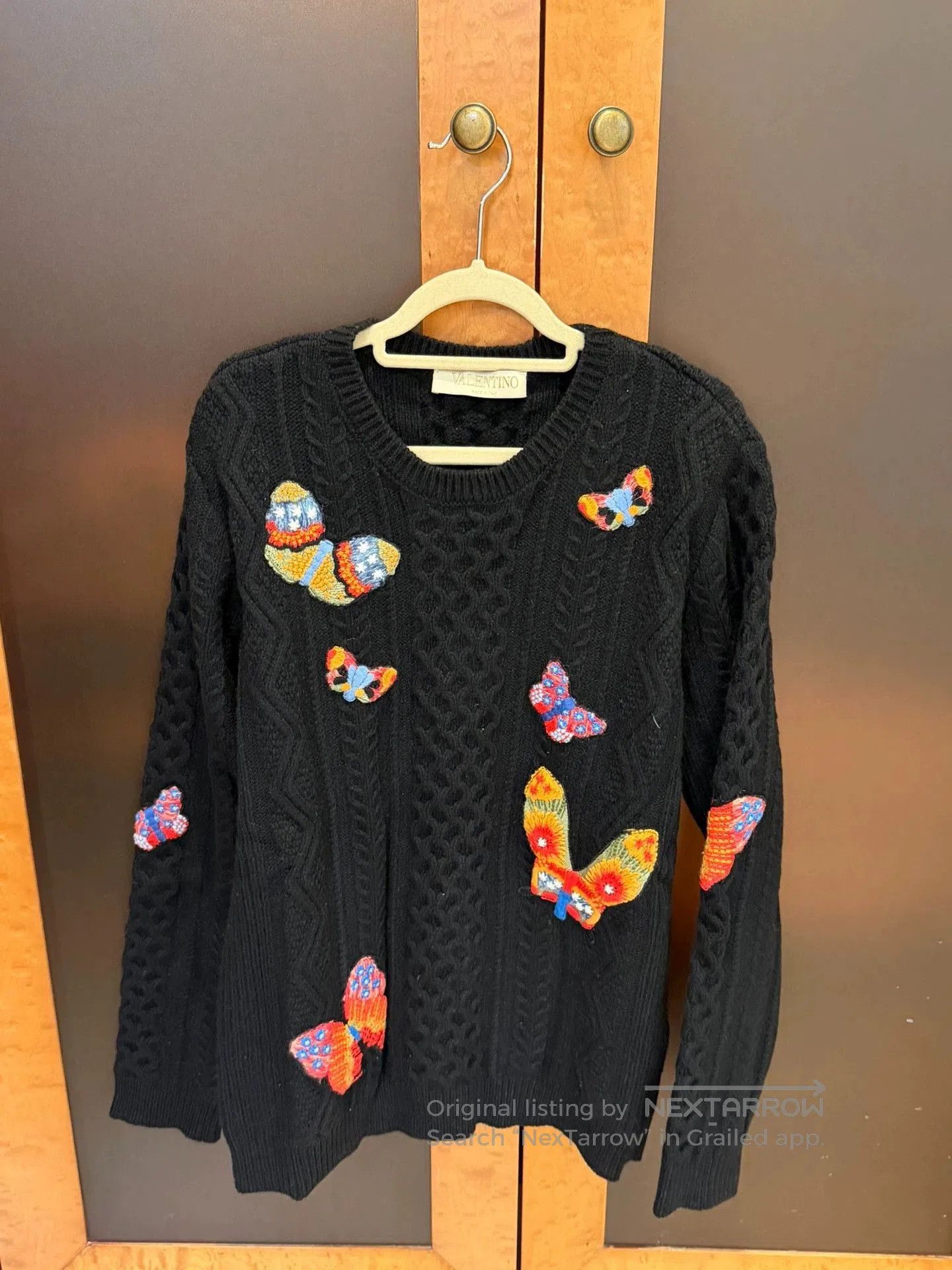Valentino Valentino Butterfly Embroidered Sweater L. Size US L / EU 52-54 / 3 - 1 Thumbnail