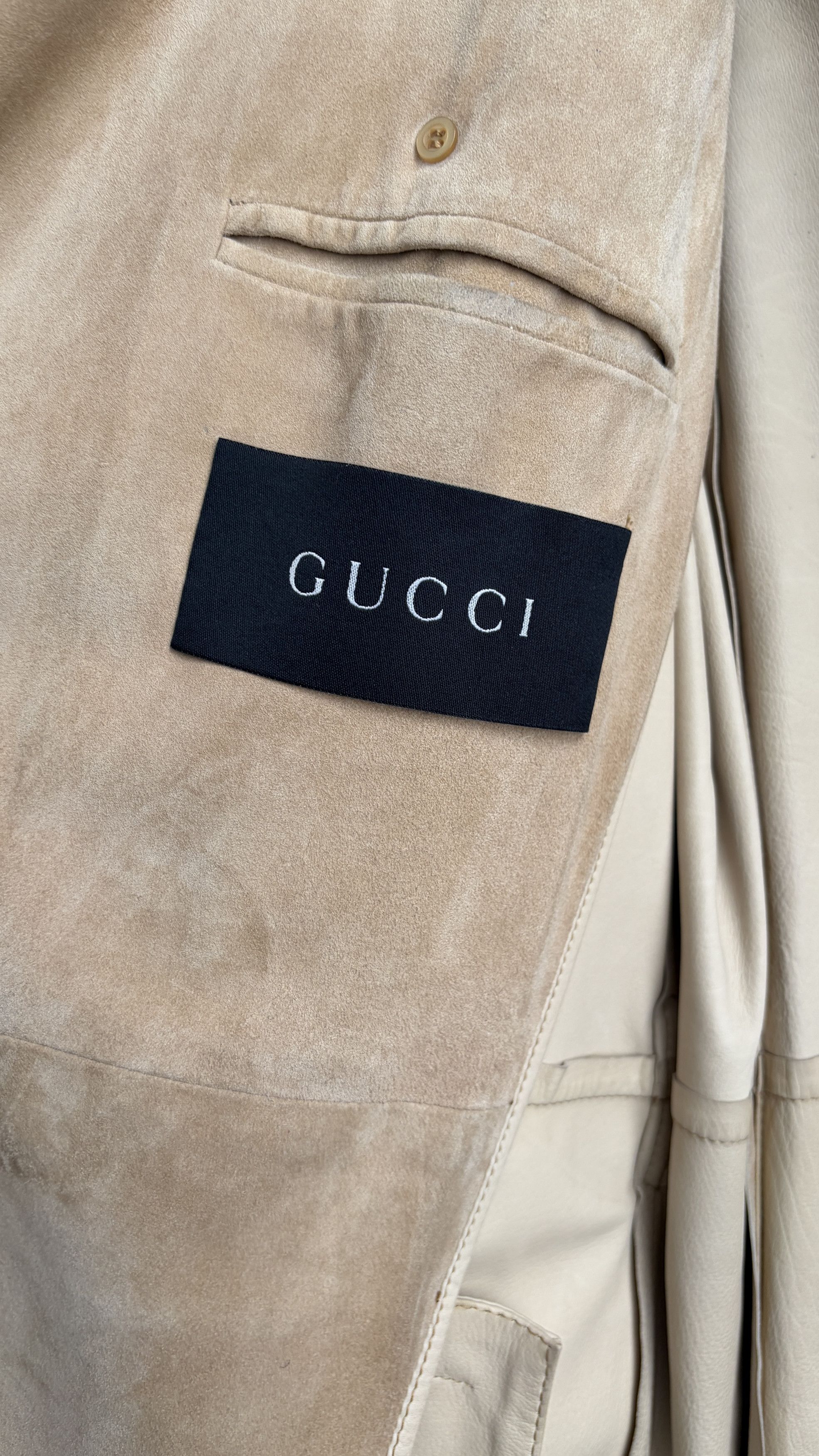 Gucci Tom Ford Gucci Beige Tan Suede Trench Coat, 48 Size US M / EU 48-50 / 2 - 7 Thumbnail