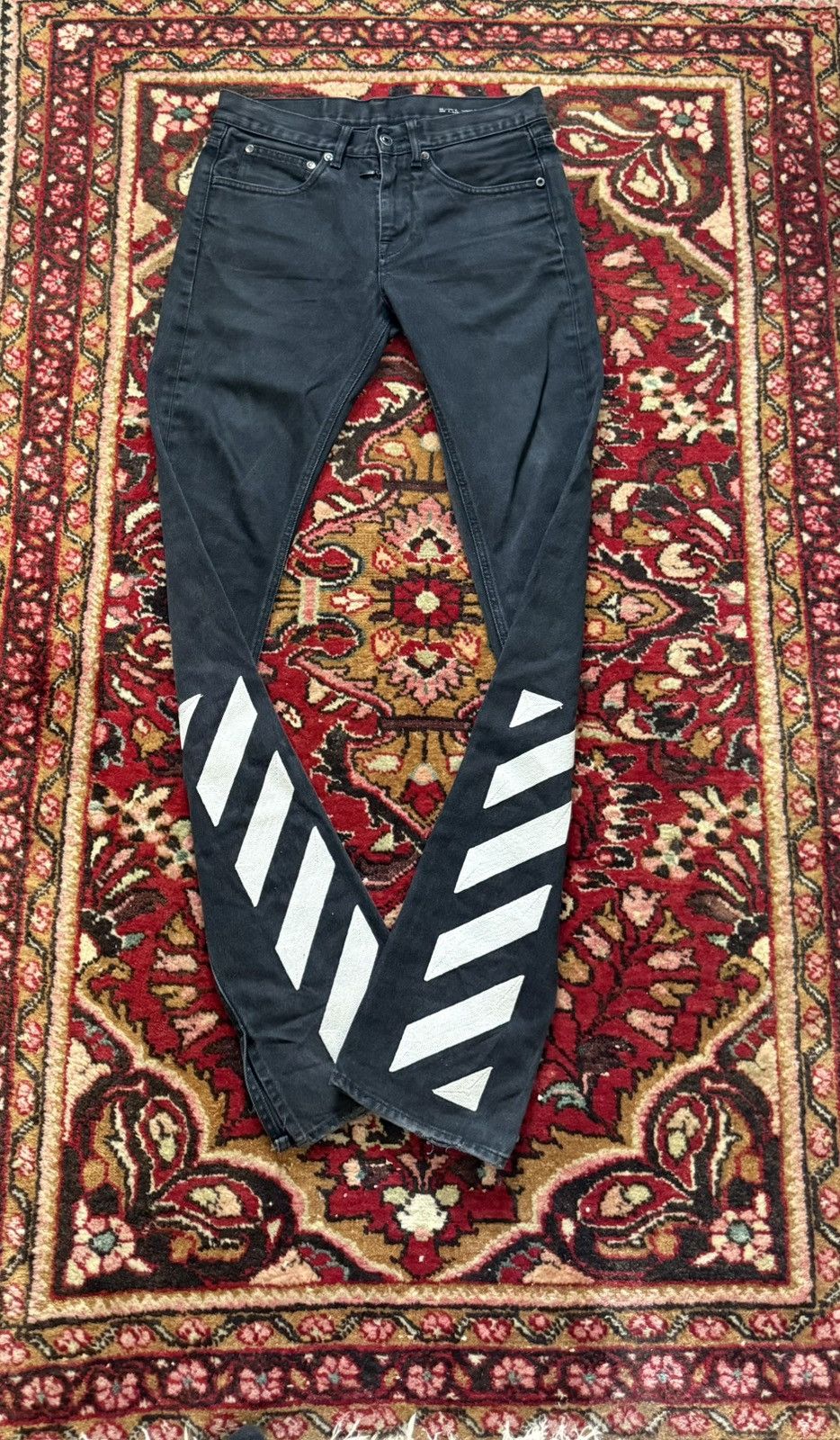 Off-White Off white flared denim with embroidered stripes Size US 29 - 3 Thumbnail