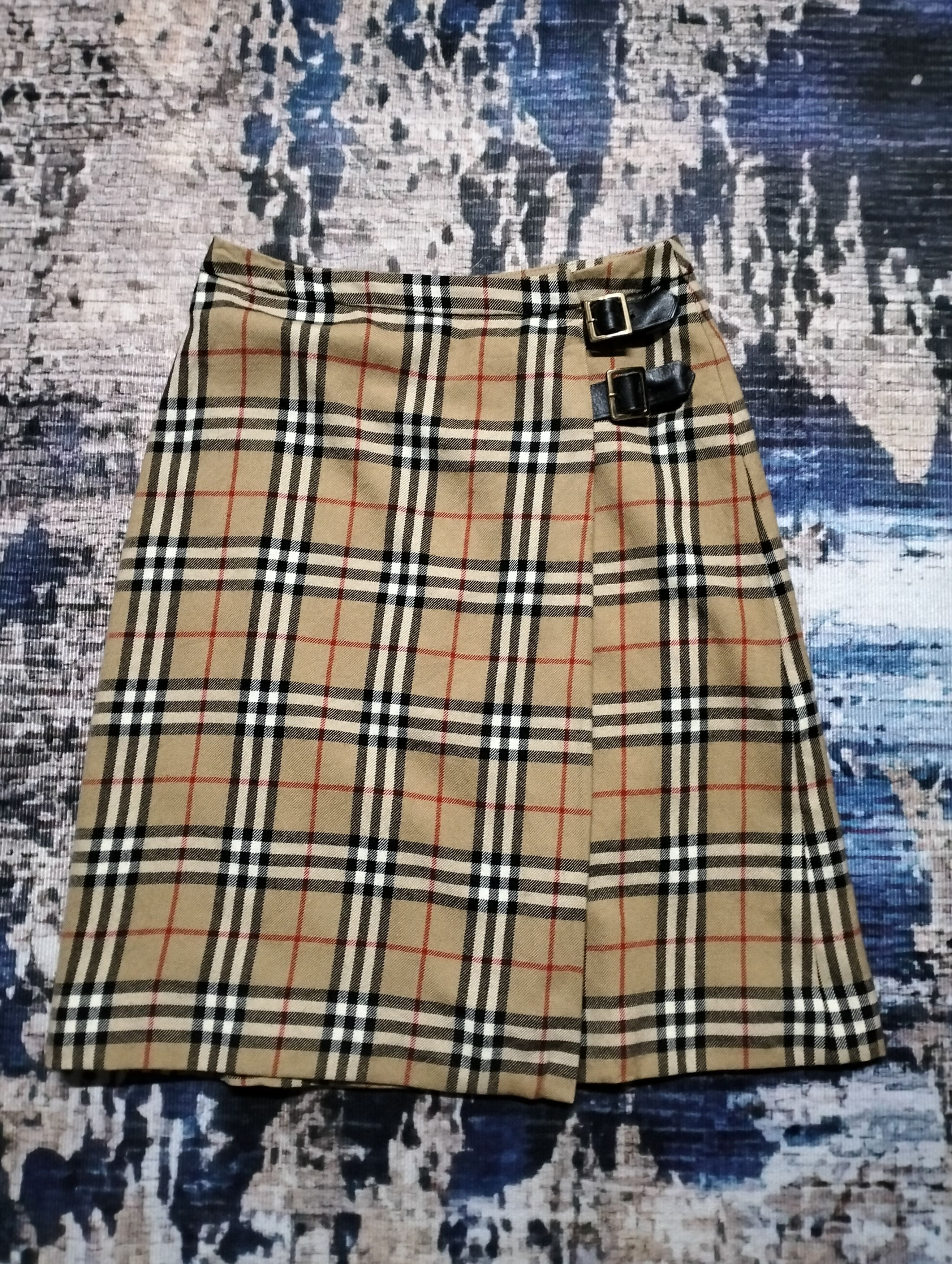 Burberry Burberrys Blue Label Novachek Mini Skirt Size 26" / US 2 / IT 38 - 2 Thumbnail