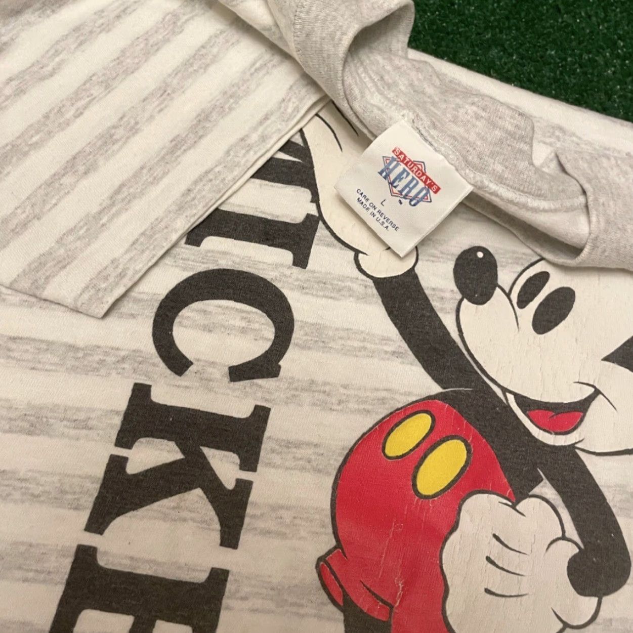 Disney VINTAGE Disney Mickey Mouse Wisconsin Striped Shirt Mens L Gray 90s Cartoon VTG USA Mens Size US L / EU 52-54 / 3 - 2 Thumbnail