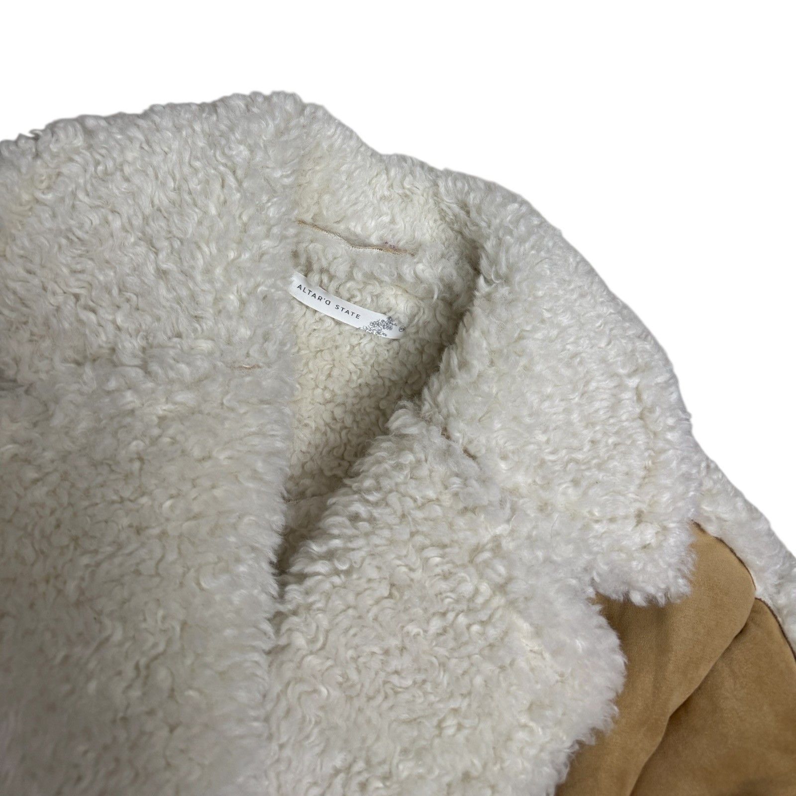 Other ALTAR'D STATE Faux Sherpa Faux Leather Cropped Jacket XS Size XS / US 0-2 / IT 36-38 - 5 Thumbnail