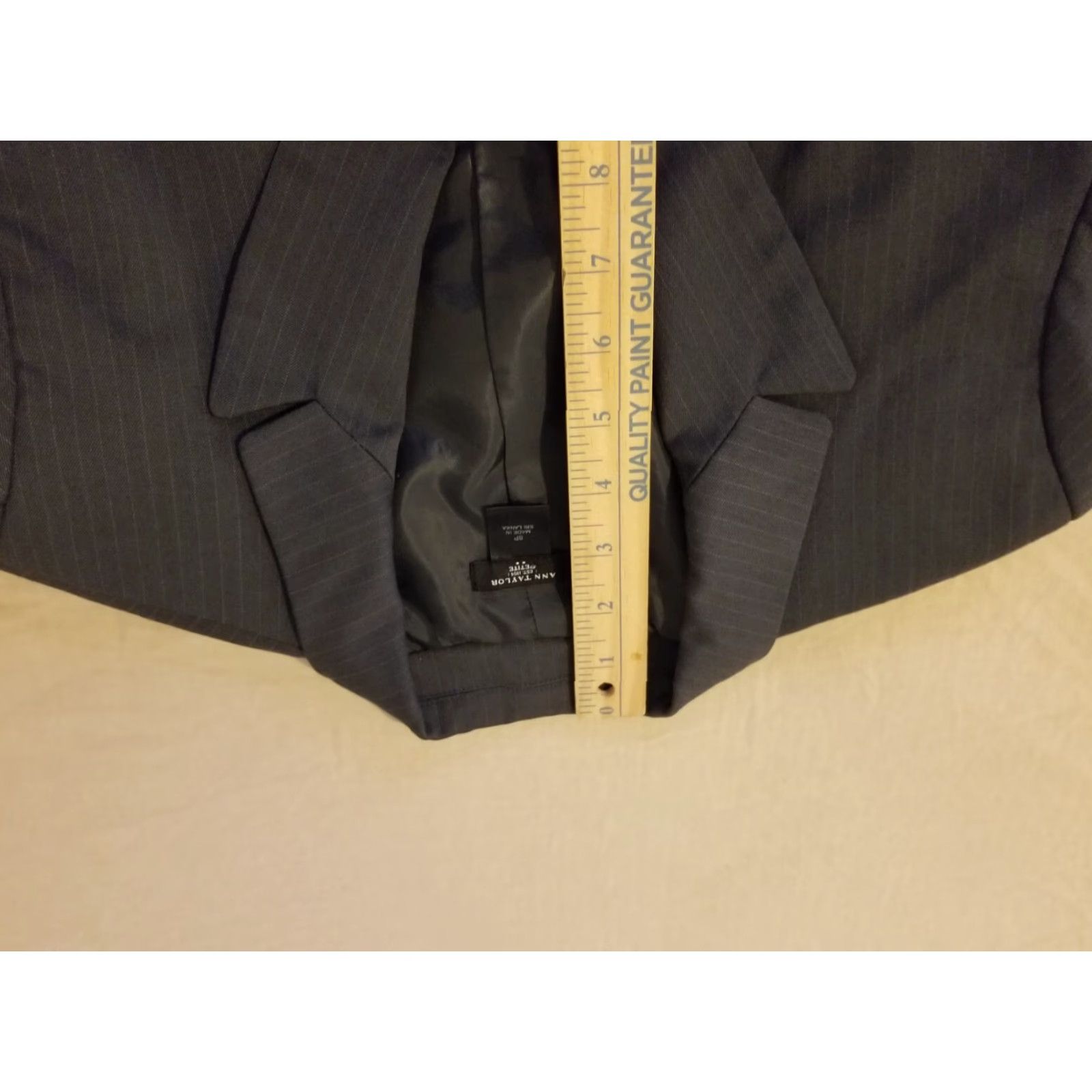 Ann Taylor VINTAGE? (No) Regular: Womens Ann Taylor Wool Blazer 8P Petite Gray Gray Shirt? Size M / US 6-8 / IT 42-44 - 6 Thumbnail