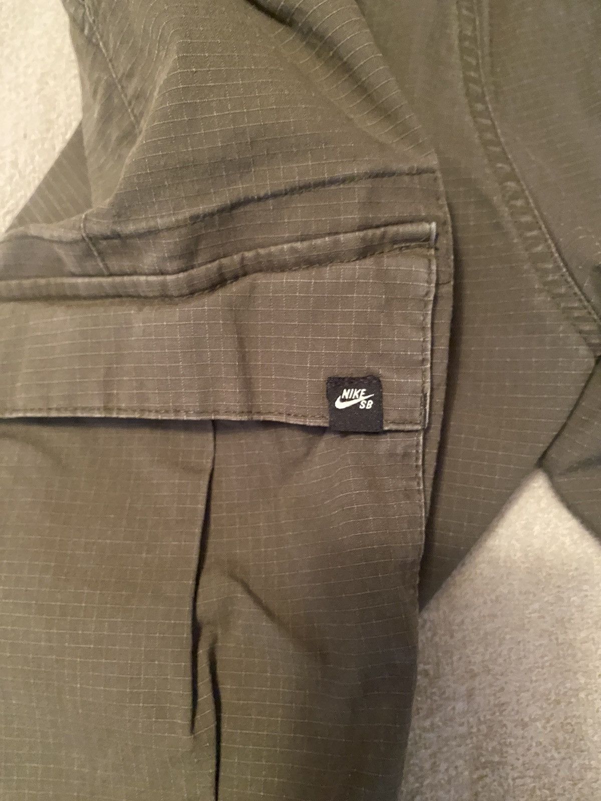 Nike Nike SB Cargo pants Size 28 Size US 28 / EU 44 - 3 Thumbnail
