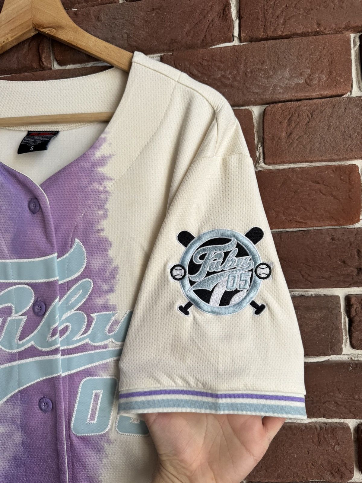 Fubu Vintage Fubu Baseball Jersey Button Ups T-Shirt Hip hop S Size US S / EU 44-46 / 1 - 16 Thumbnail