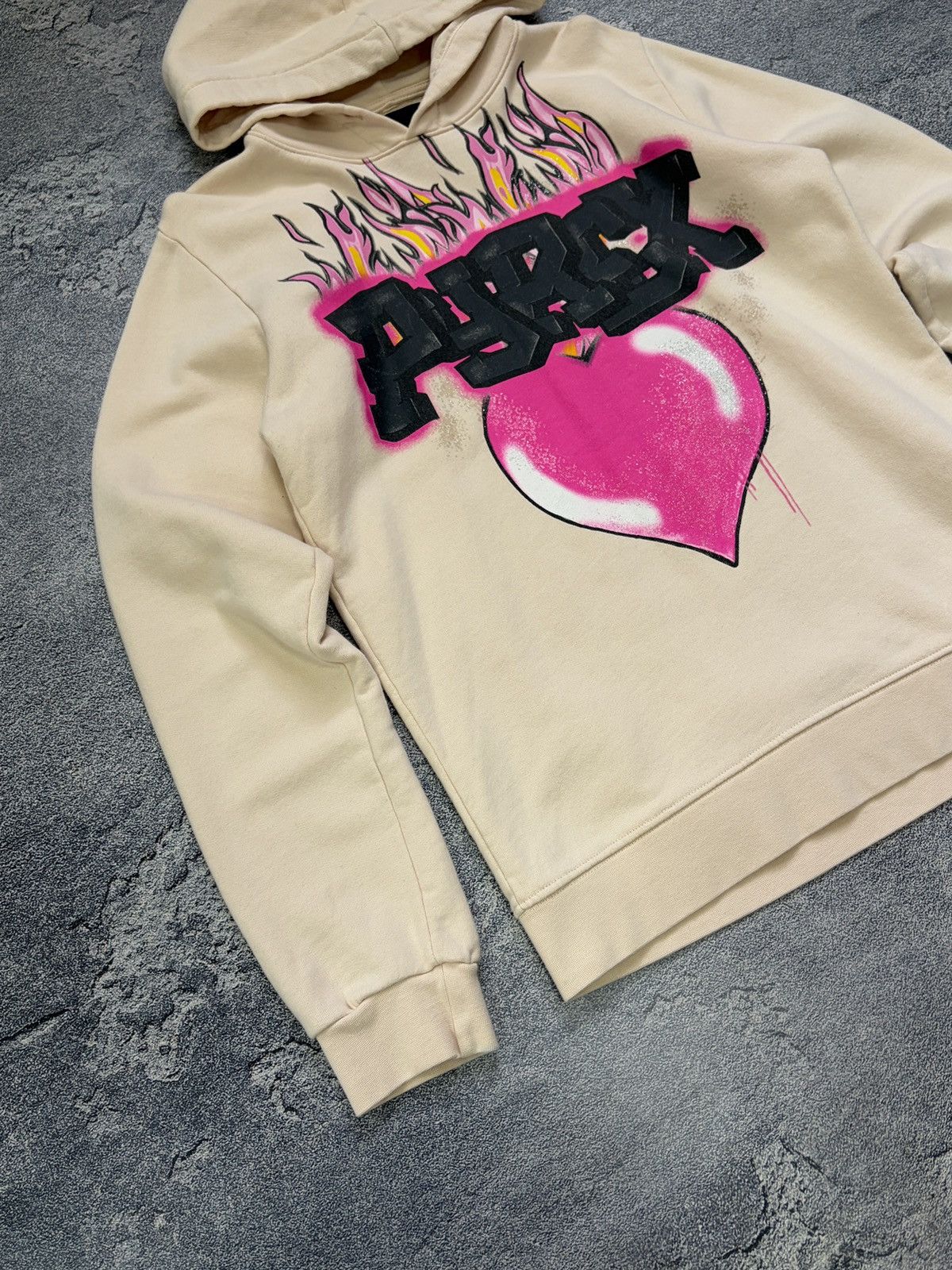 Pyrex Vision Pyrex Original Graffiti Heart Hoodie Beige Pink Flame M Size M / US 6-8 / IT 42-44 - 8 Thumbnail
