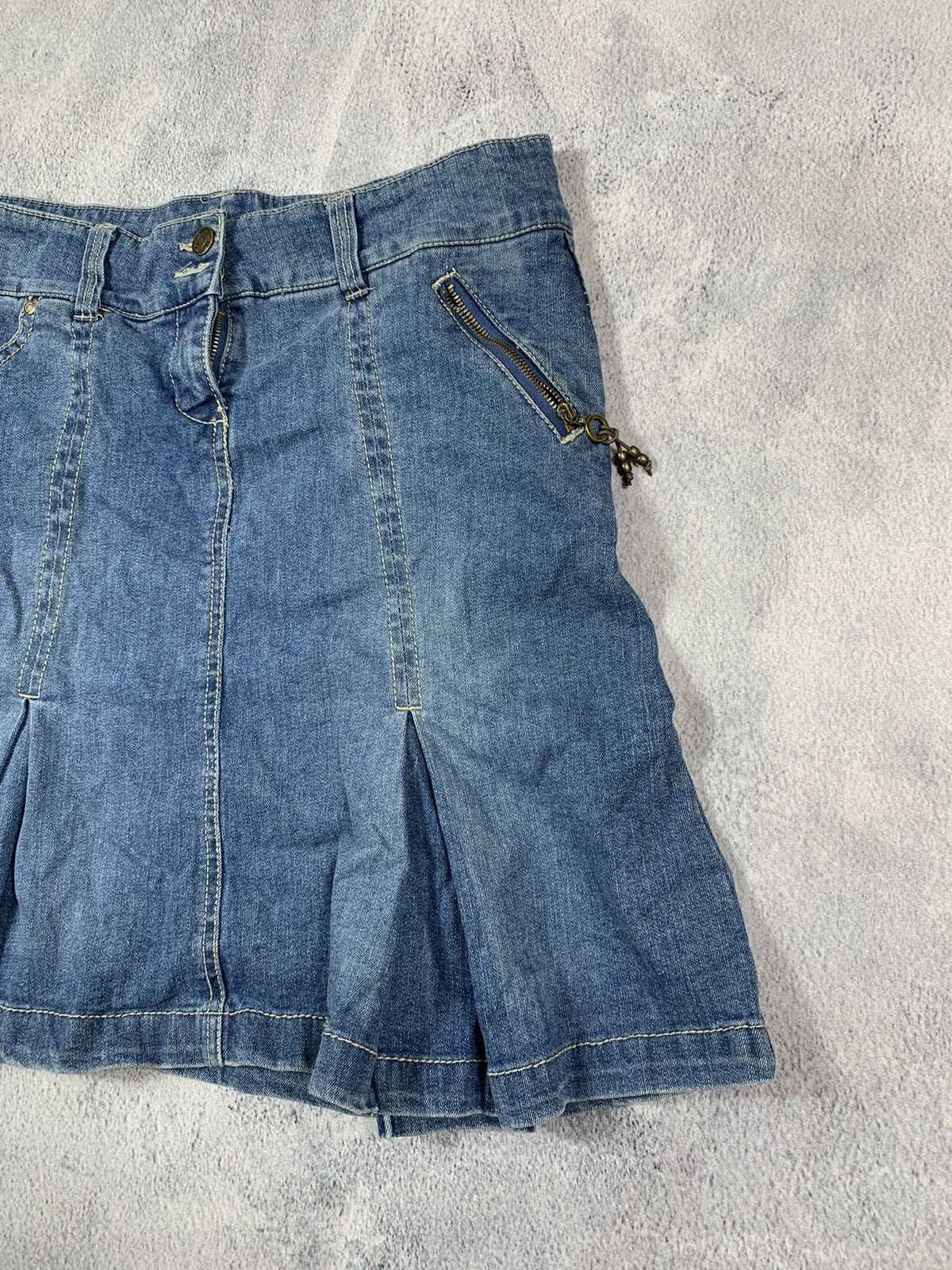 Vintage Vintage Y2K Japanese flared midi skirt avant garde size 32 Size 32" / US 10 / IT 46 - 5 Thumbnail