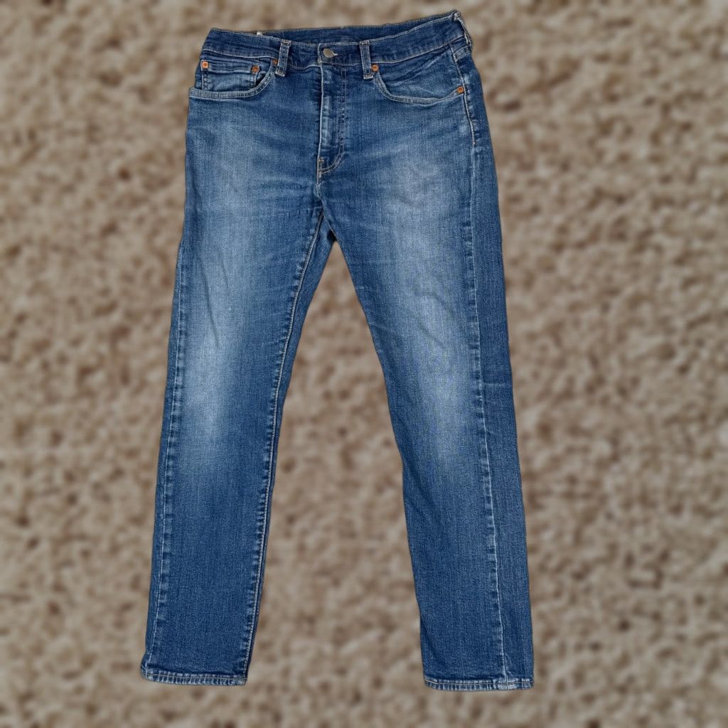 Levi's VINTAGE Levis Jeans 34 Blue Denim Levi's 519 5-Pocket Regular Cotton Blend 30x28 Mens Jeans Size US 34 / EU 50 - 1 Thumbnail