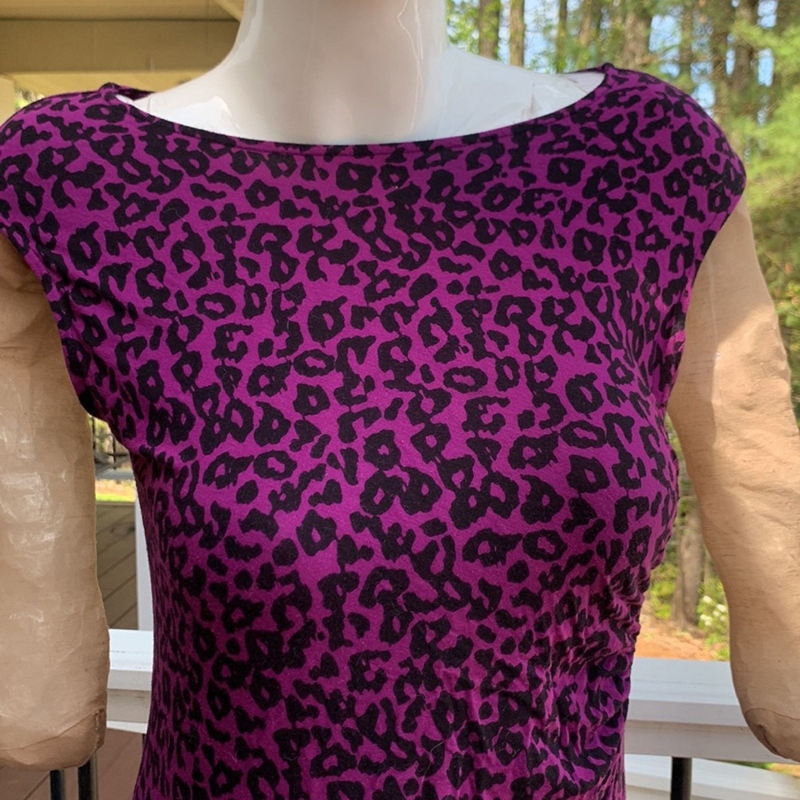 Loft Loft purple leopard print bodycon stretch knit dress Size M / US 6-8 / IT 42-44 - 1 Thumbnail