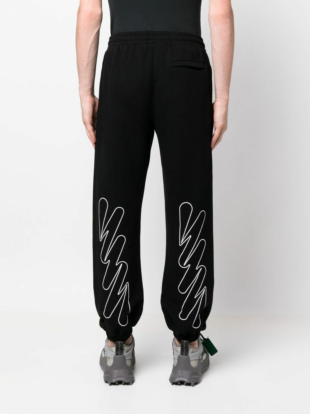 Off-White o1gr1nt1124 Wav Out Diag Short Sweatpant in Black Size US 28 / EU 44 - 5 Thumbnail