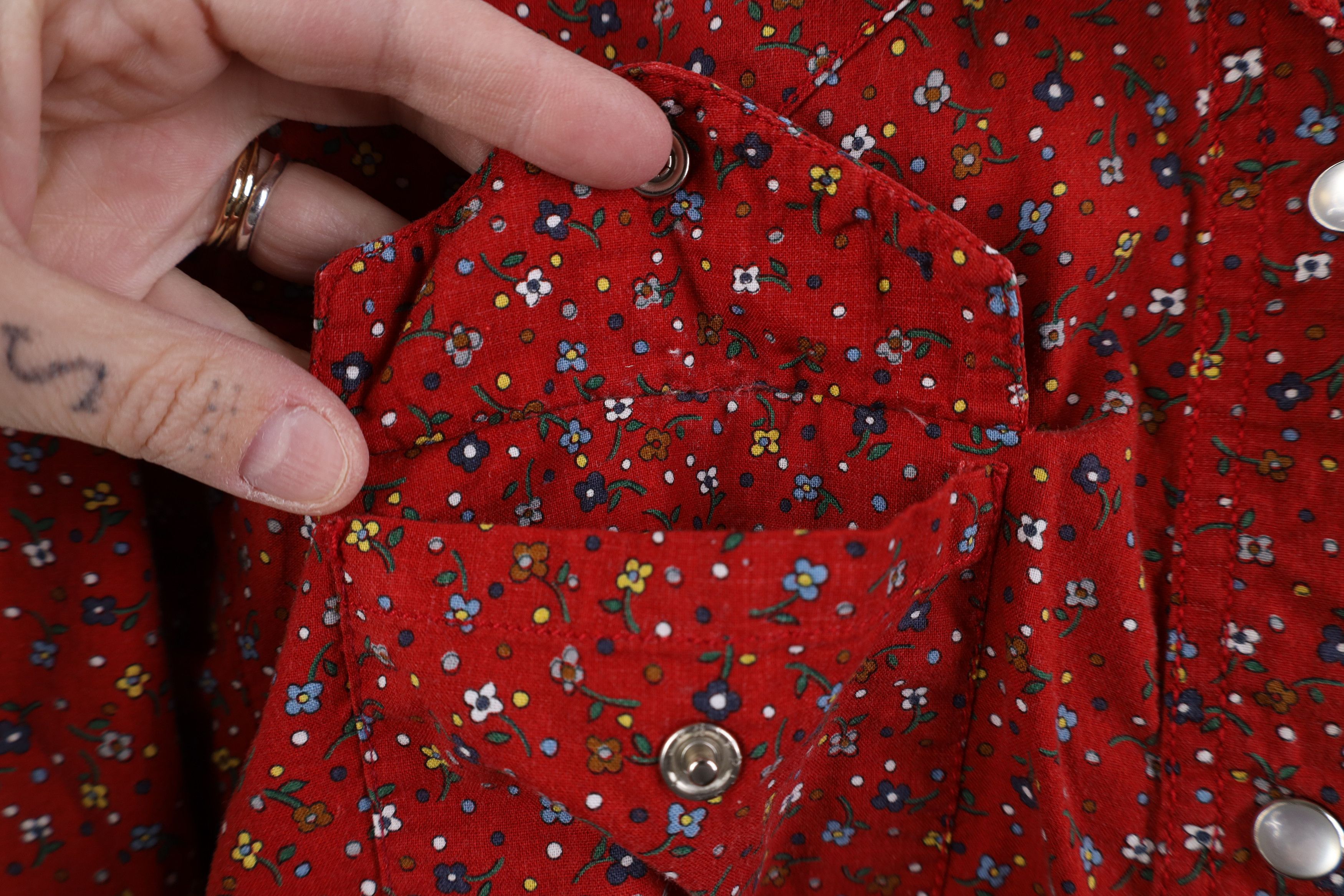 Vintage Vintage 70s Streetwear Western Cowgirl Snap Button Shirt Size M / US 6-8 / IT 42-44 - 5 Thumbnail