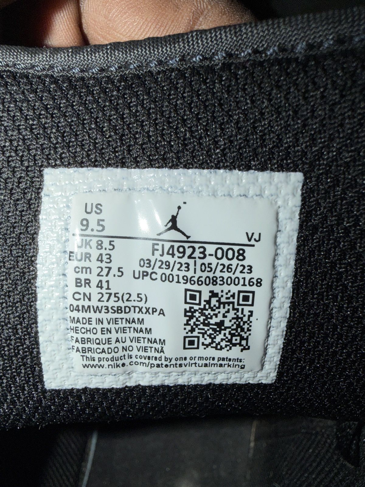 Nike Nike jordan mem size 9.5 good condition Size US 9.5 / EU 42-43 - 9 Thumbnail