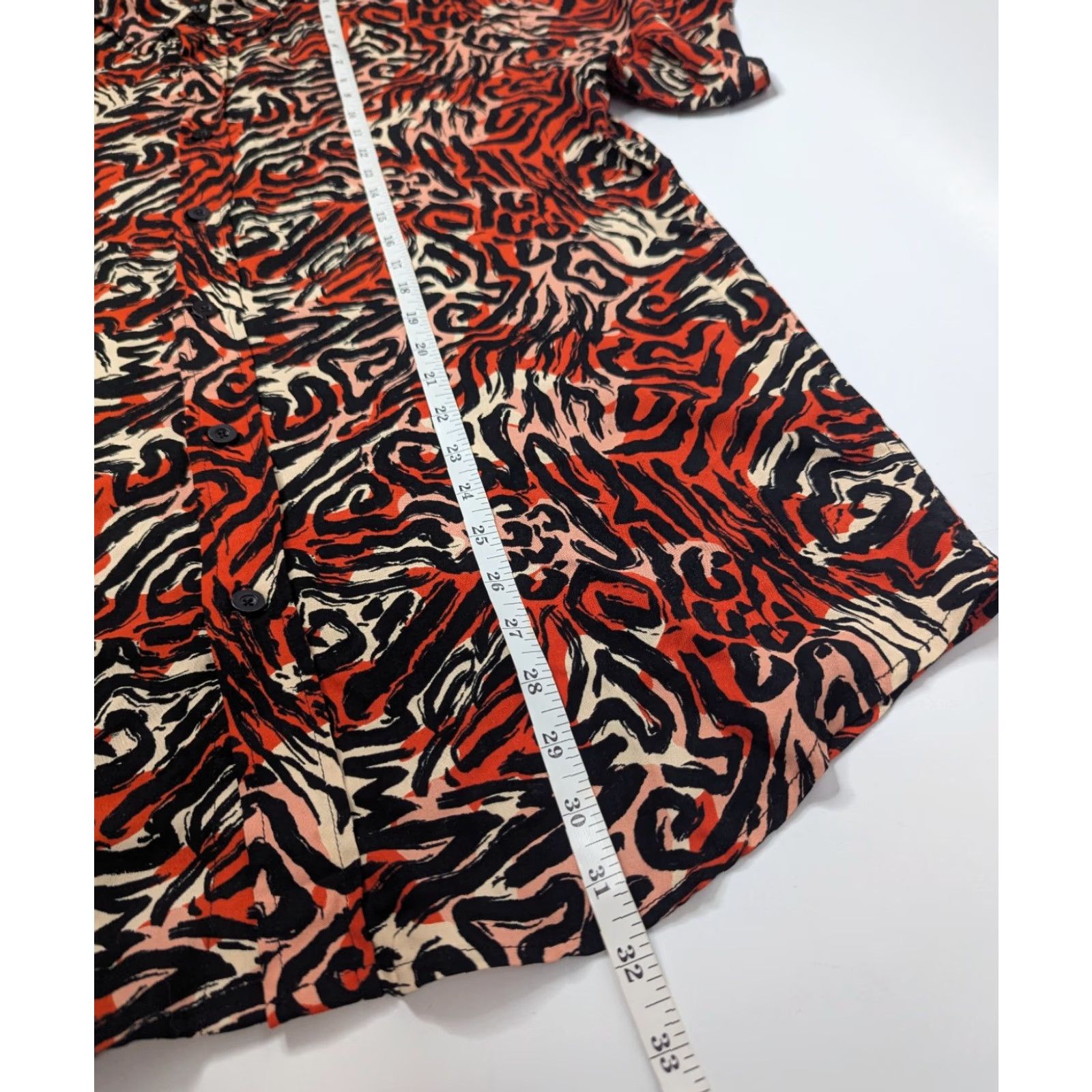 Pacsun VINTAGE Pacsun Shirt Main Selling Point: PacSun Men's Large Orange Swirl Stripe Animal Print Resort Rayon Button Shirt Size US L / EU 52-54 / 3 - 4 Thumbnail