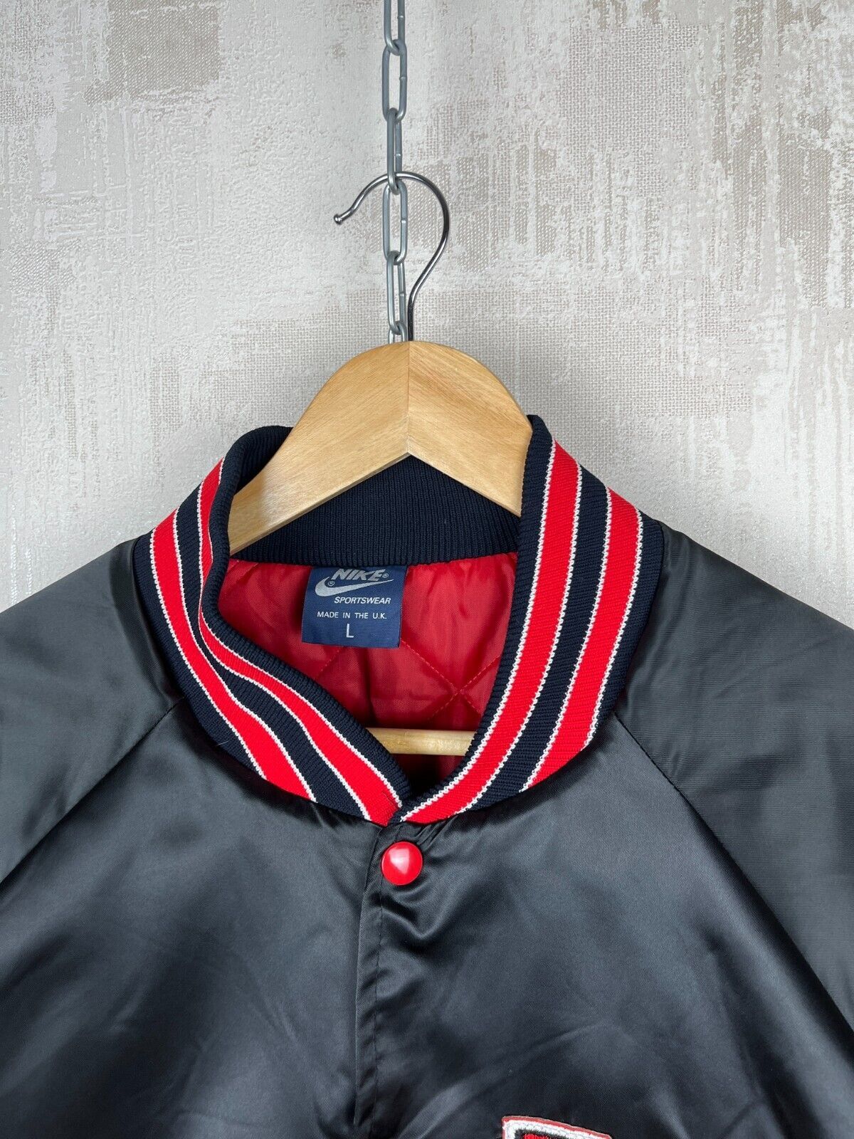 Nike 80's NIKE Vintage Satin Bomber Jacket Snap Button Size US L / EU 52-54 / 3 - 6 Thumbnail