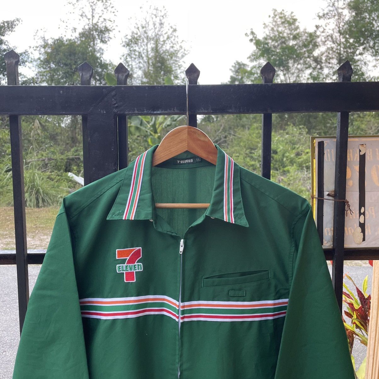 Japanese Brand 🔥🇯🇵Vintage Seven Eleven Full Zipper Workers Light Jacket Size US M / EU 48-50 / 2 - 4 Thumbnail