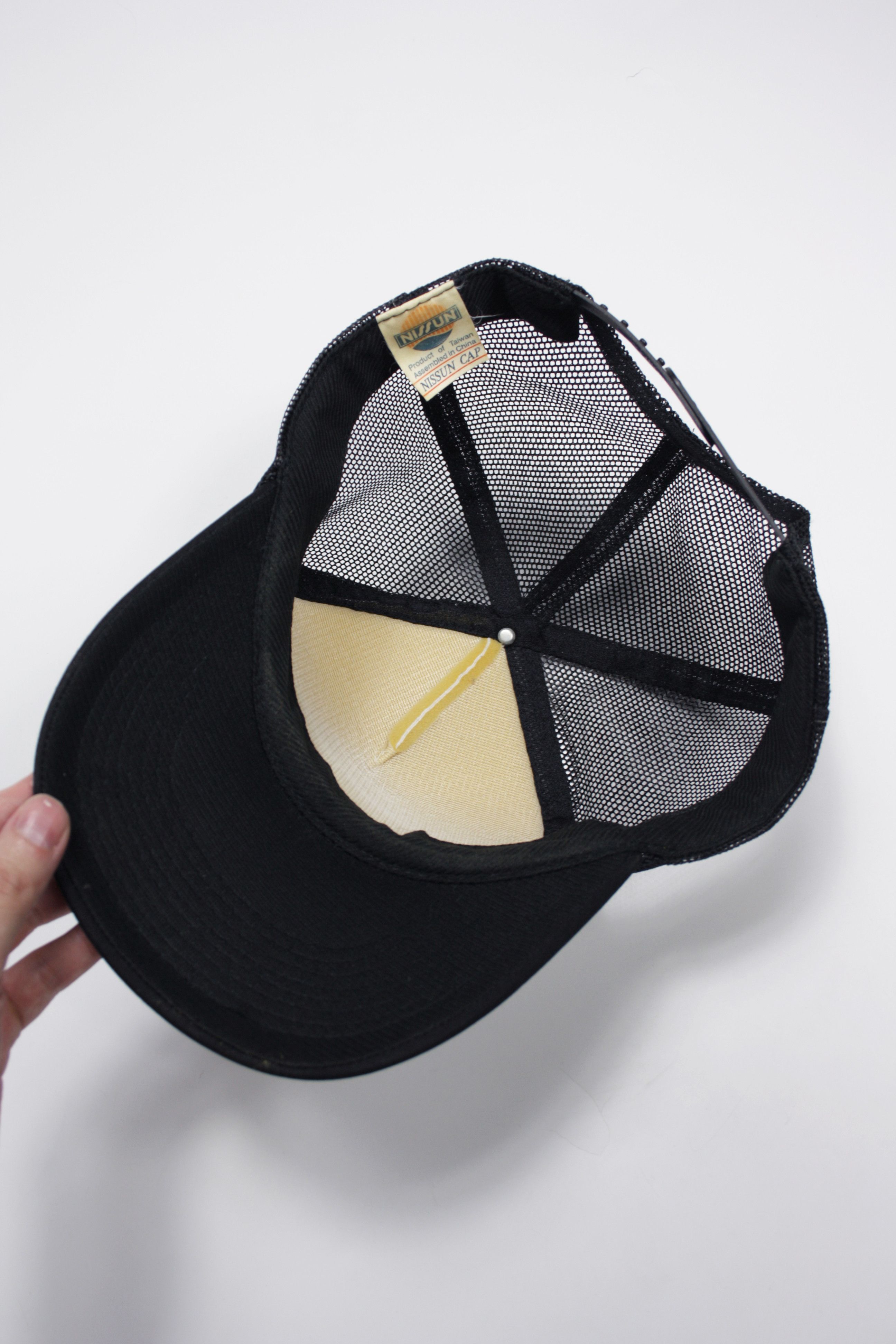 Chevrolet × Vintage Nissun 90s Vintage Corvette Trucker Mesh Cap Size ONE SIZE - 8 Thumbnail