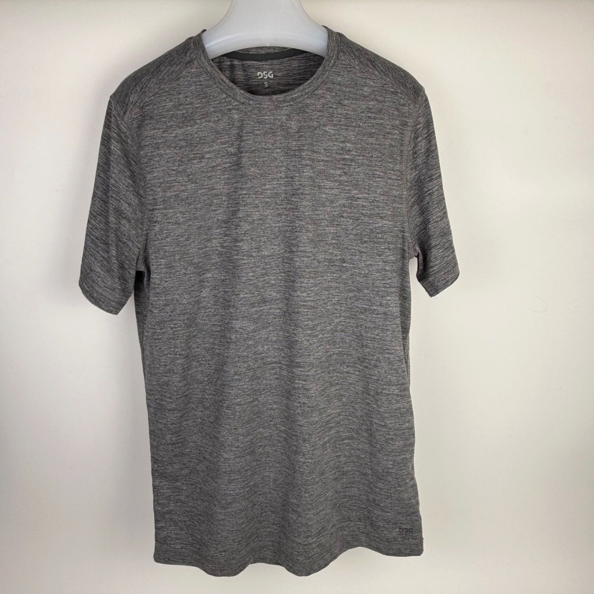 Other DSG Men's Heathered Gray Crewneck T-Shirt Size S Size US S / EU 44-46 / 1 - 1 Thumbnail