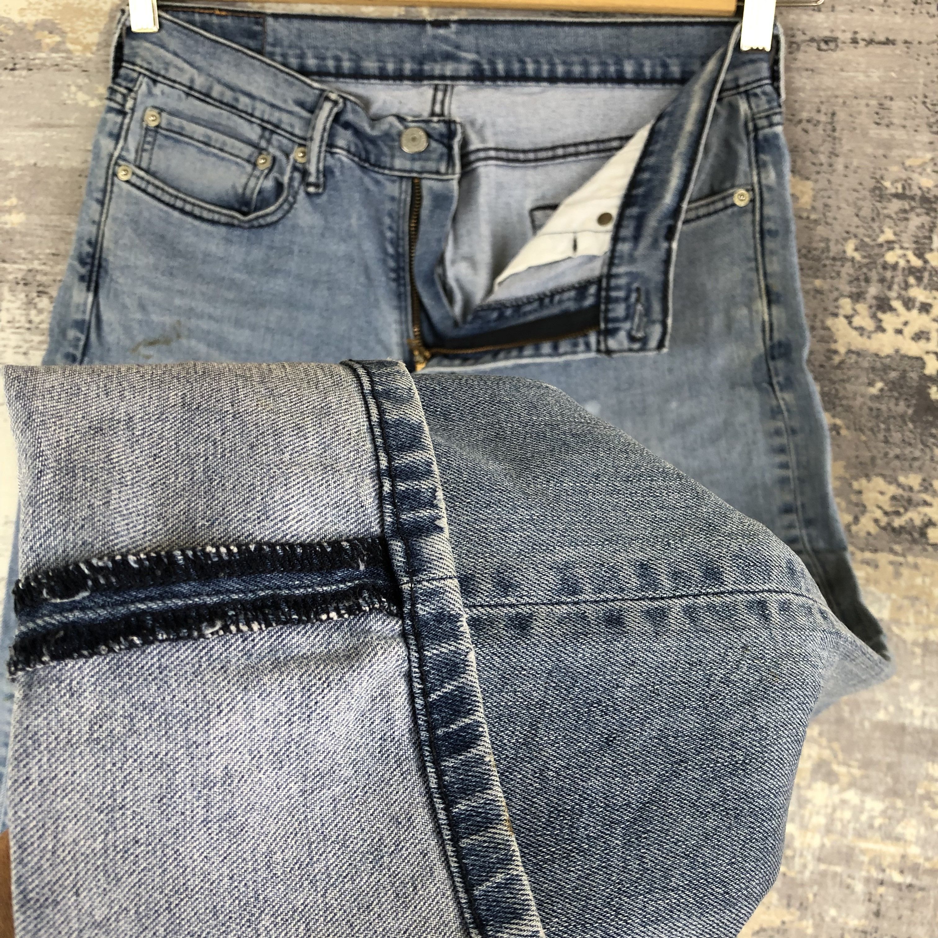 Levi's Vintage Levis Light Wash Jeans Levi's Faded Blue Denim Size US 30 / EU 46 - 8 Thumbnail