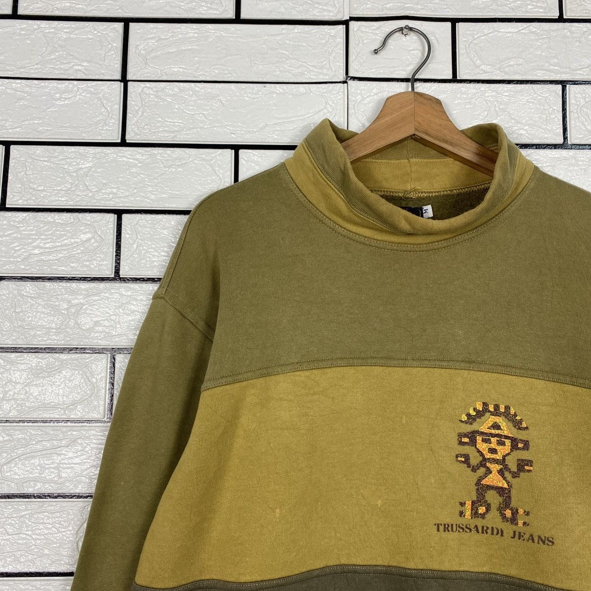 Japanese Brand Vintage Turtle Neck Sweatshirt Trussardi Big Logo Size US M / EU 48-50 / 2 - 8 Thumbnail