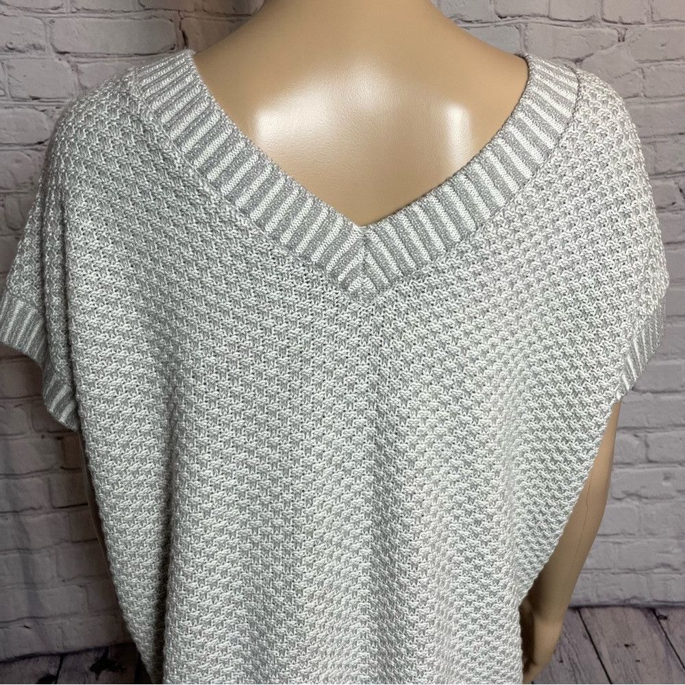 Isaac Mizrahi New Isaac Mizrahi Cotton Lace up Grey Poncho Top Size L Size L / US 10 / IT 46 - 4 Thumbnail