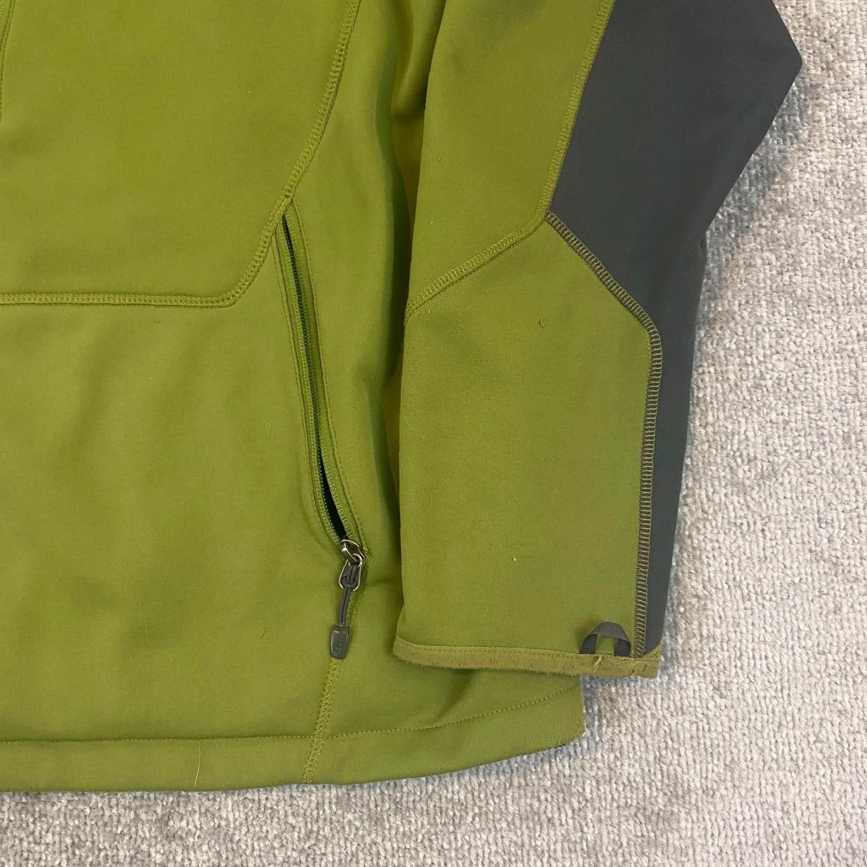 Nike NIKE ACG Jacket Mens 2XL Green Full Zip Track Softshell Therma Outdoor Hike VTG Size US XXL / EU 58 / 5 - 5 Thumbnail