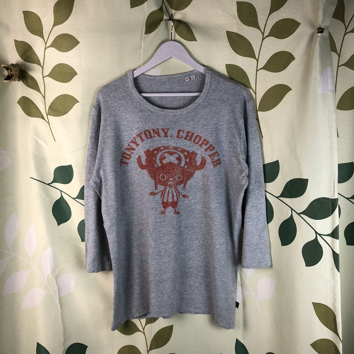 One Piece Uniqlo One Piece Tony Tony Chopper Sweatshirt #7472 Size L / US 10 / IT 46 - 1 Thumbnail