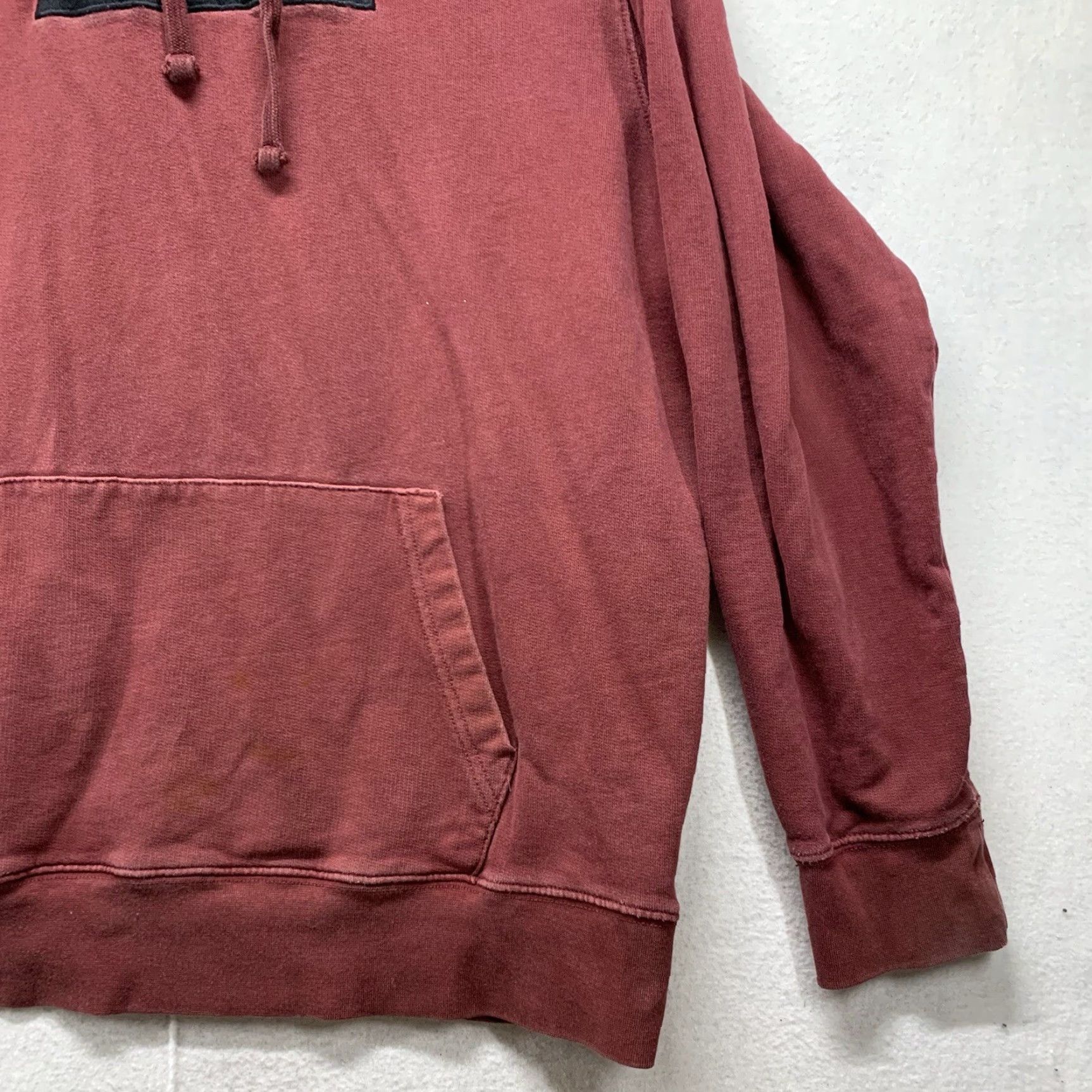 American Eagle Outfitters American Eagle Outfitters Heavyweight Hoodie Mens Large Red Spell Out Logo Pullover Size US L / EU 52-54 / 3 - 6 Thumbnail
