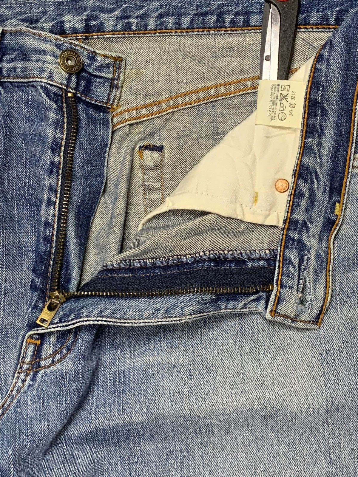LVC × Levi's × Levi's Vintage Clothing Vintage 90s Levis 504 Blue Wash Distressed Baggy Jeans Size US 33 - 9 Thumbnail