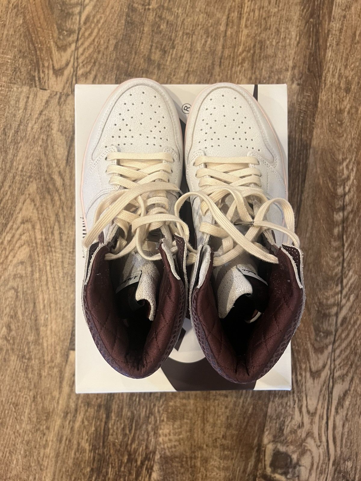 A Ma Maniere × Jordan Brand Jordan 1 Retro High OG x A Ma Maniére Size US 10.5 / EU 43-44 - 5 Thumbnail