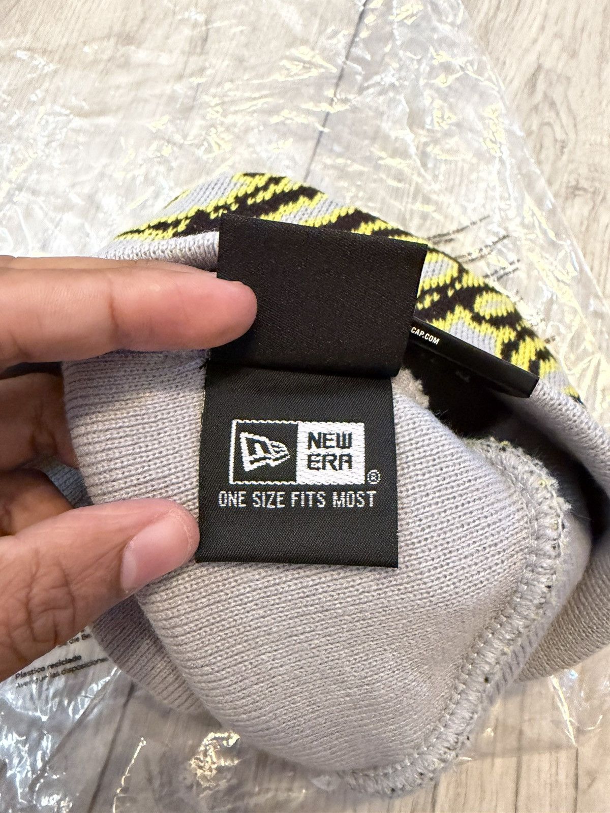 Supreme Supreme SS26 New Era Cursive Beanie Grey Size ONE SIZE - 7 Thumbnail