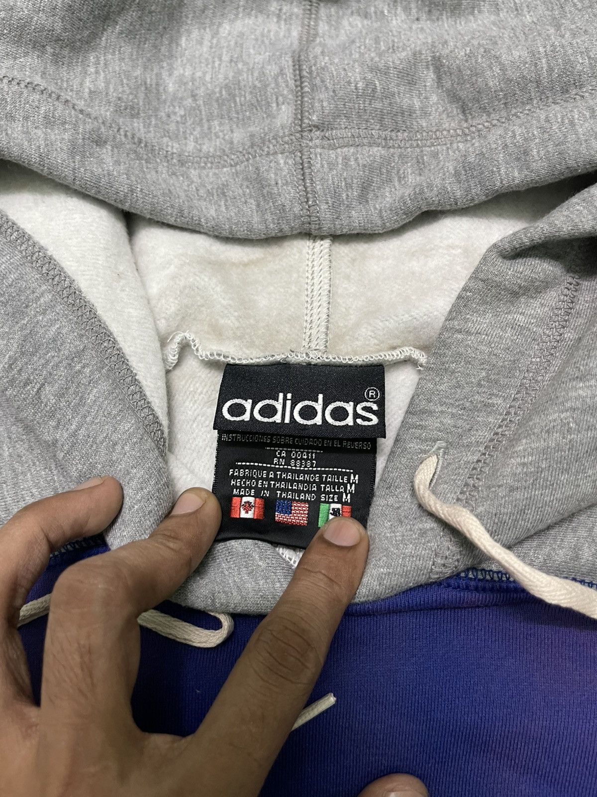 Adidas 90s ADIDAS EMBROIDERY BIG LOGO HOODIE FADED Size US L / EU 52-54 / 3 - 8 Thumbnail