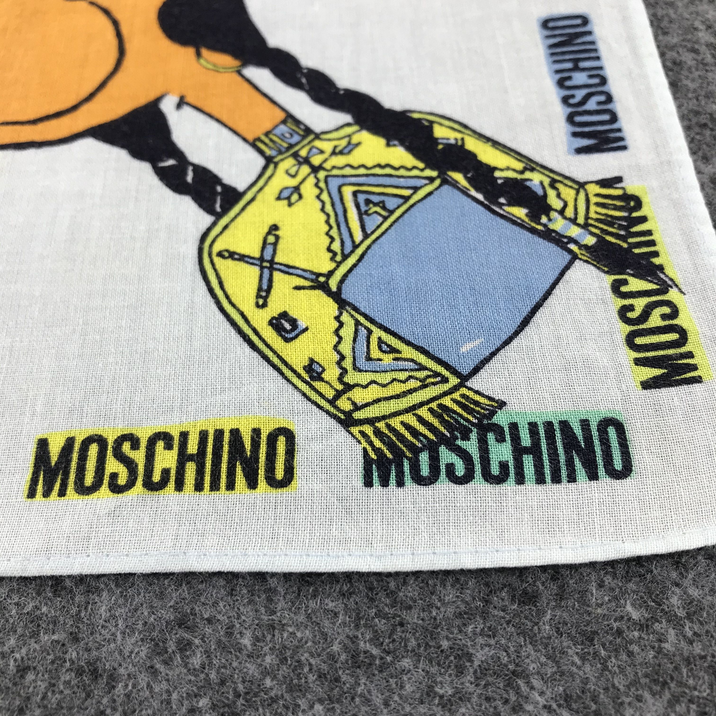 Moschino MOSCHINO Handkerchief Neckerchief Bandana H446 Size ONE SIZE - 4 Thumbnail