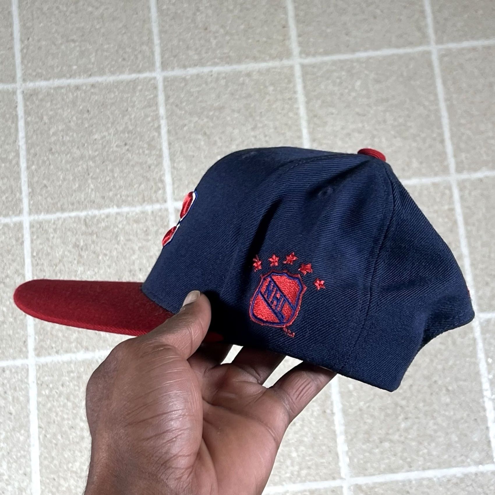 Mitchell & Ness VINTAGE NHL Mitchell & Ness Montreal Canadiens Snapback Hat Cap Hockey Red One Size Mens Size ONE SIZE - 4 Thumbnail