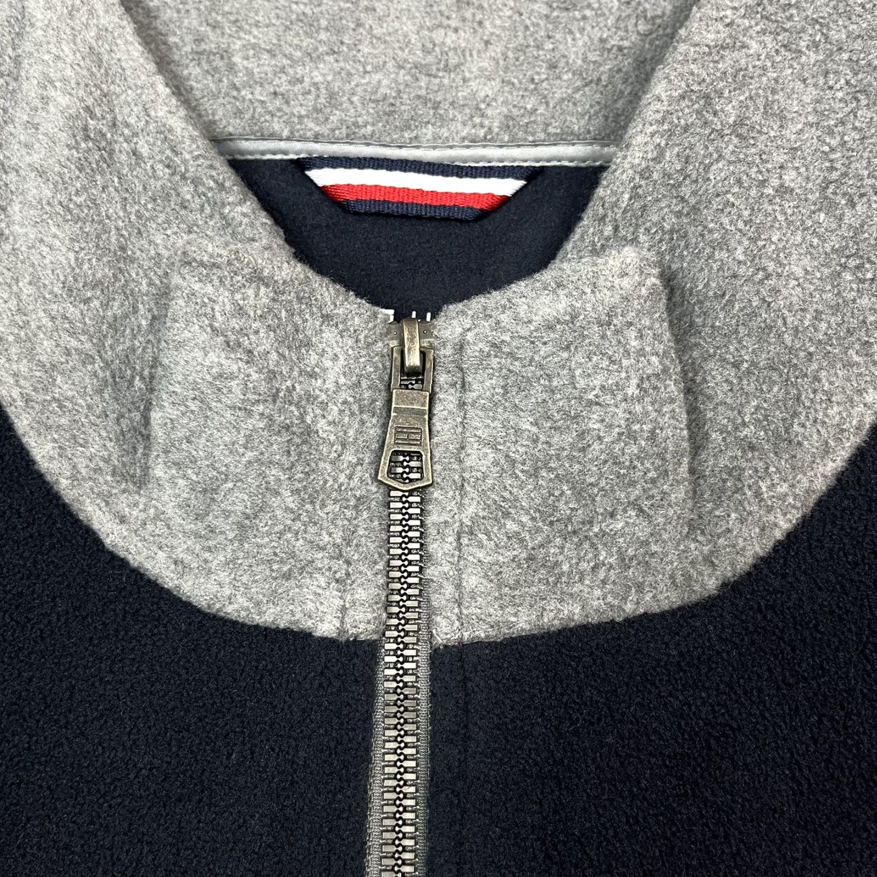 Tommy Hilfiger Tommy Hilfiger Mens Classic Polar Fleece Jacket 2XL Gray Navy Zippered Pockets Jacket Size US XXL / EU 58 / 5 - 5 Thumbnail