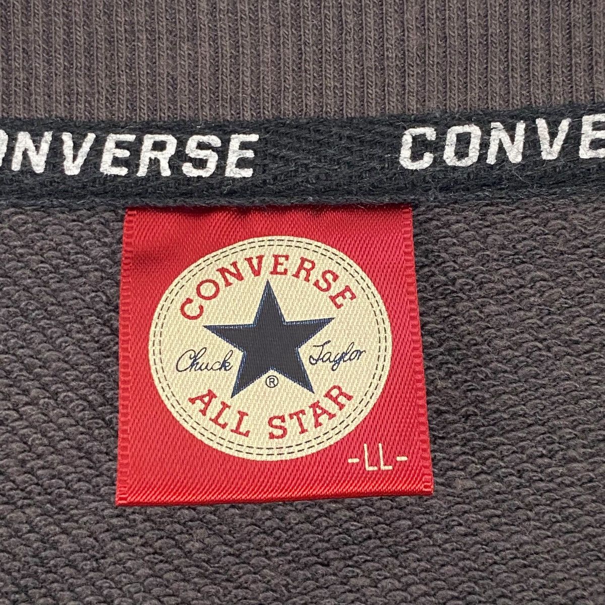 Vintage Vintage Converse Shoes Sweatshirt Crewneck Big Logo Size LL Size US L / EU 52-54 / 3 - 6 Thumbnail