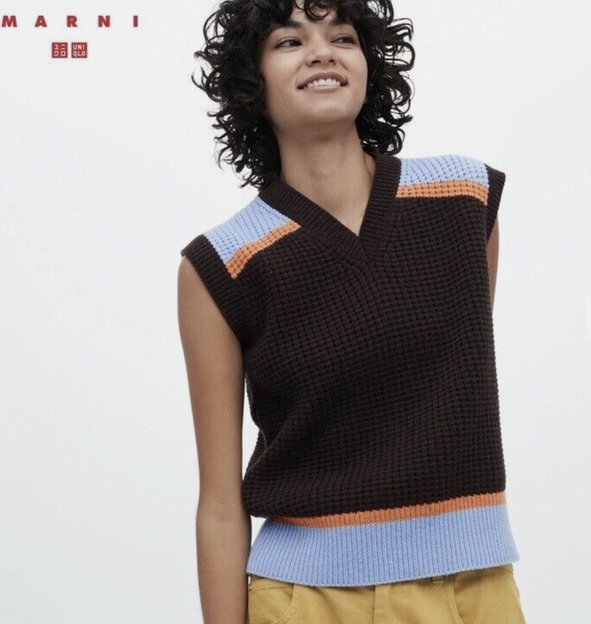 Marni MARNI UNIQLO POPCORN KNITTED V-NECK SWEATER VEST Size M Size M / US 6-8 / IT 42-44 - 8 Thumbnail