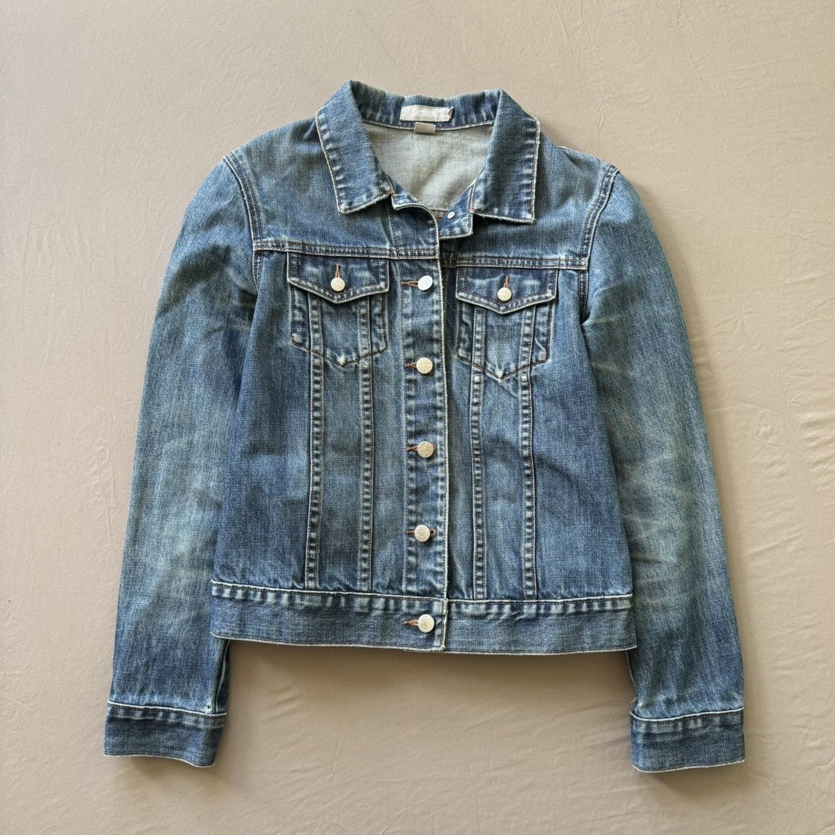 J.Crew J.Crew Classic Distressed Denim Jacket Size US S / EU 44-46 / 1 - 1 Thumbnail