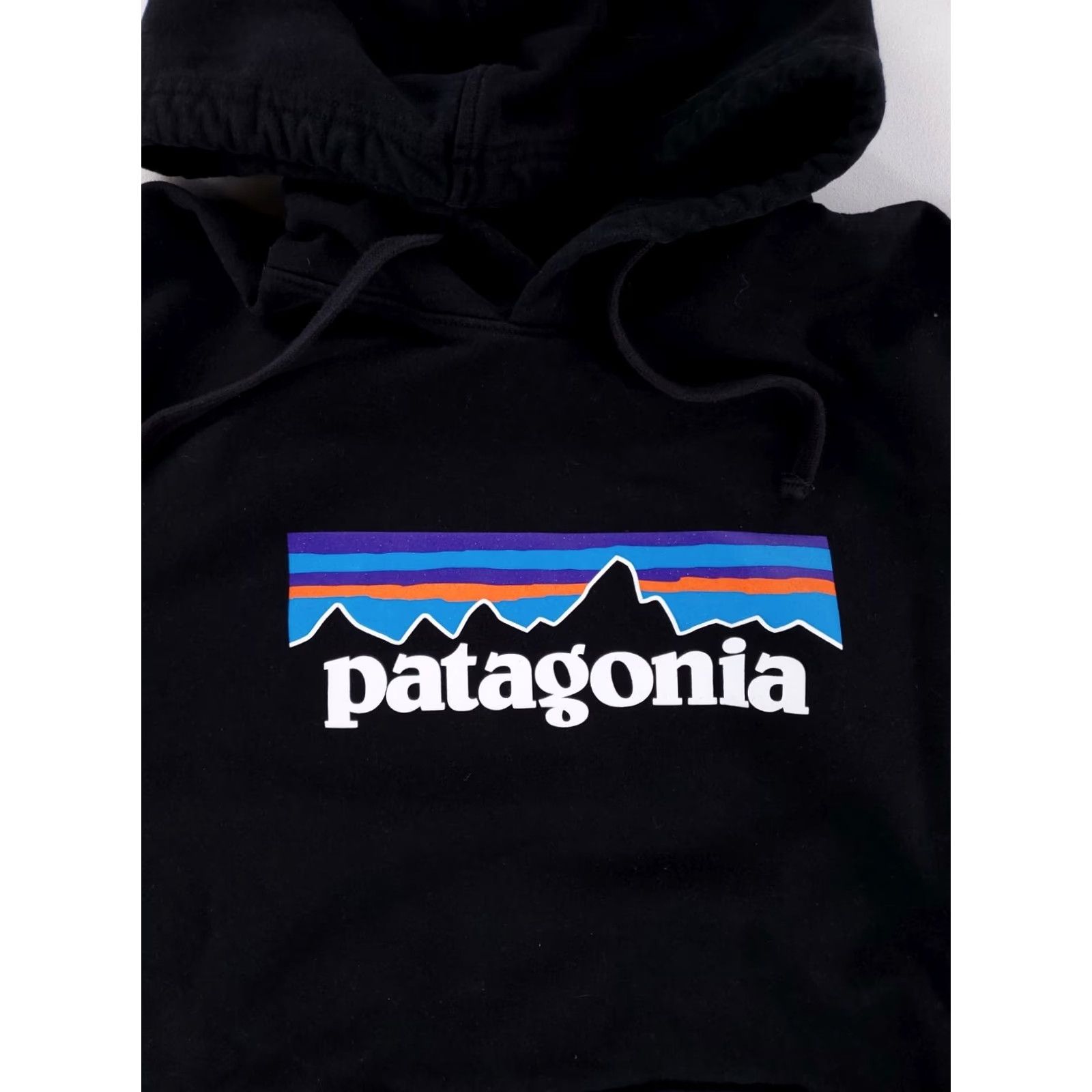Patagonia Patagonia Hoodie Regular Fit Spellout Black Kangaroo Drawstring Mens M Size US M / EU 48-50 / 2 - 2 Thumbnail