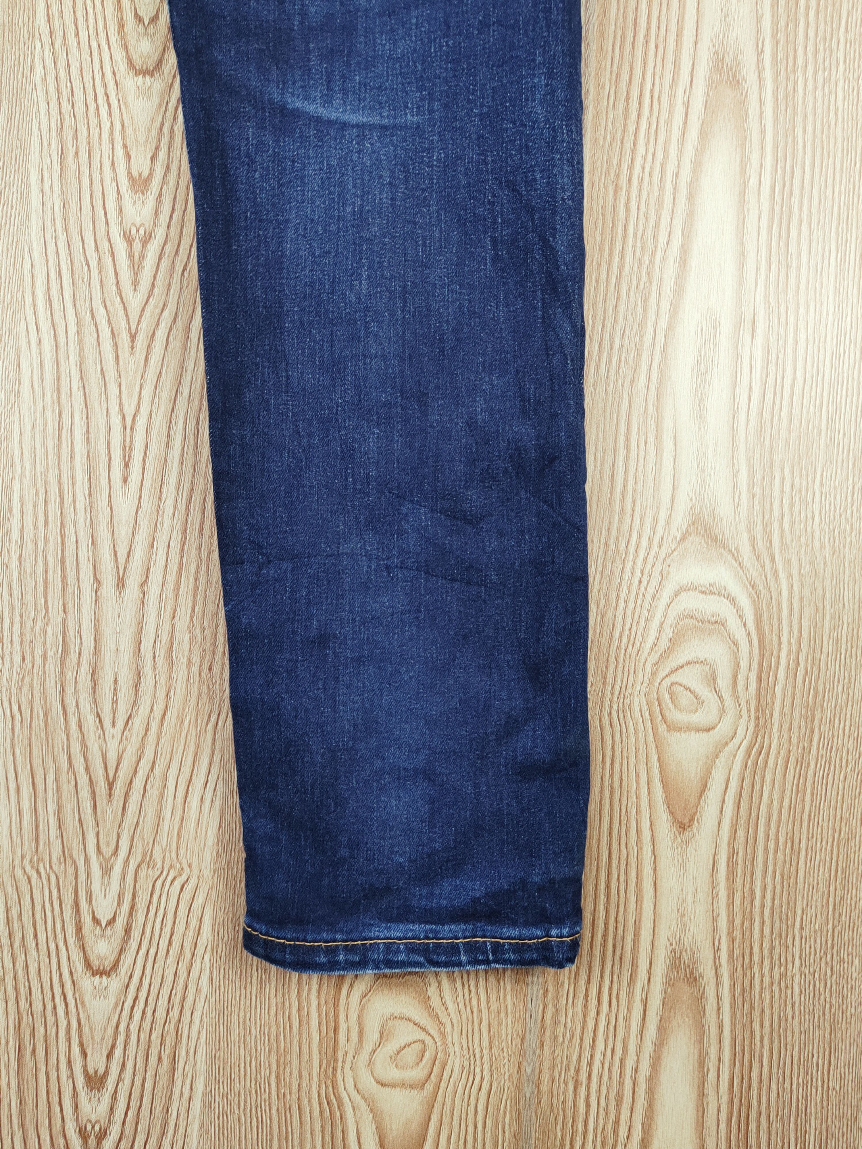 Levi's Levi's Dark Blue Distressed Ripped Jeans #S2707 Size US 33 - 13 Thumbnail