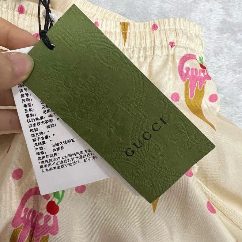 Gucci Gucci Ice cream full-print silk shorts 2502-Nextarrow Size US 30 / EU 46 - 4 Thumbnail