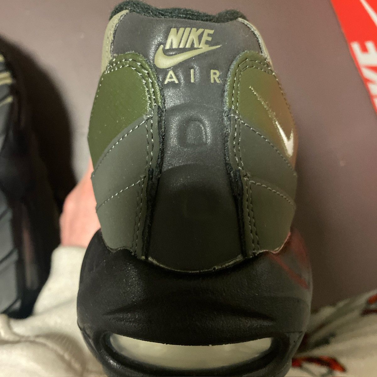 Nike Nike Air Max 95 Sequoia NEGOTIABLE Size US 8.5 / EU 41-42 - 4 Thumbnail