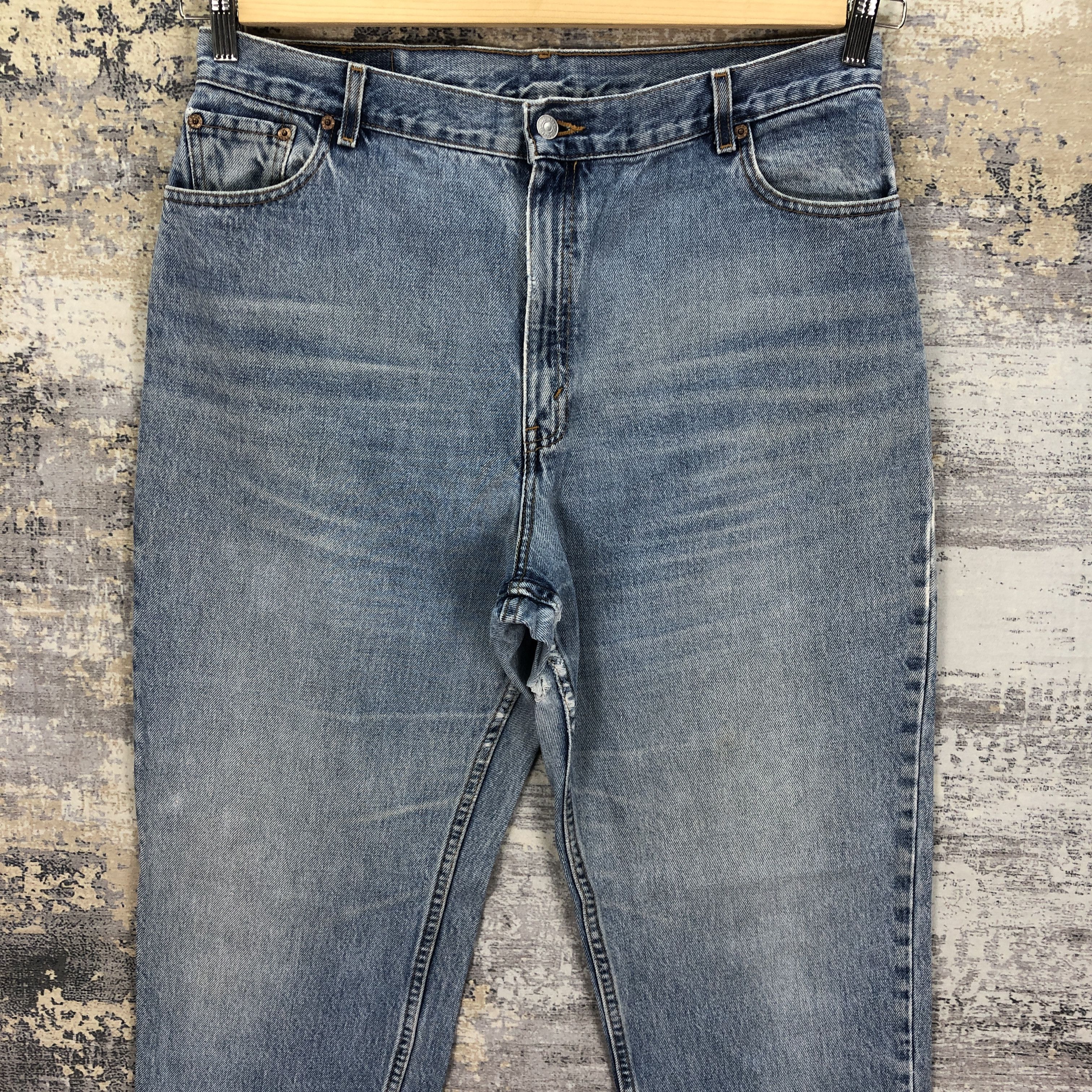 Levi's Vintage 90s Levis Sun Faded Jeans Levi's Light Wash Denim Size US 34 / EU 50 - 3 Thumbnail