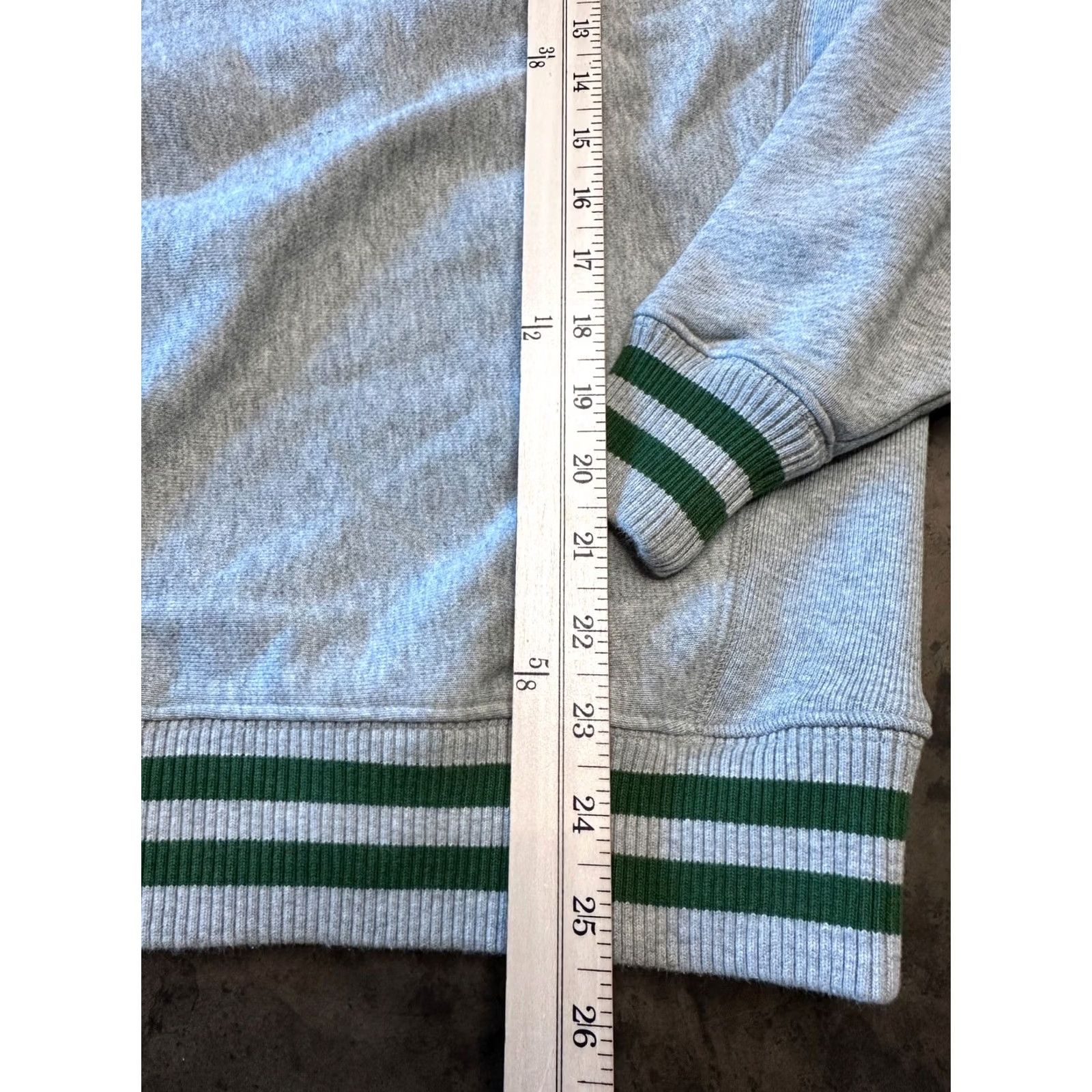 Champion CHAMPION REVERSE WEAVE SWEATSHIRT S LOGO SCRIPT ATHLEISURE BLOKECORE MENS Size US S / EU 44-46 / 1 - 4 Thumbnail