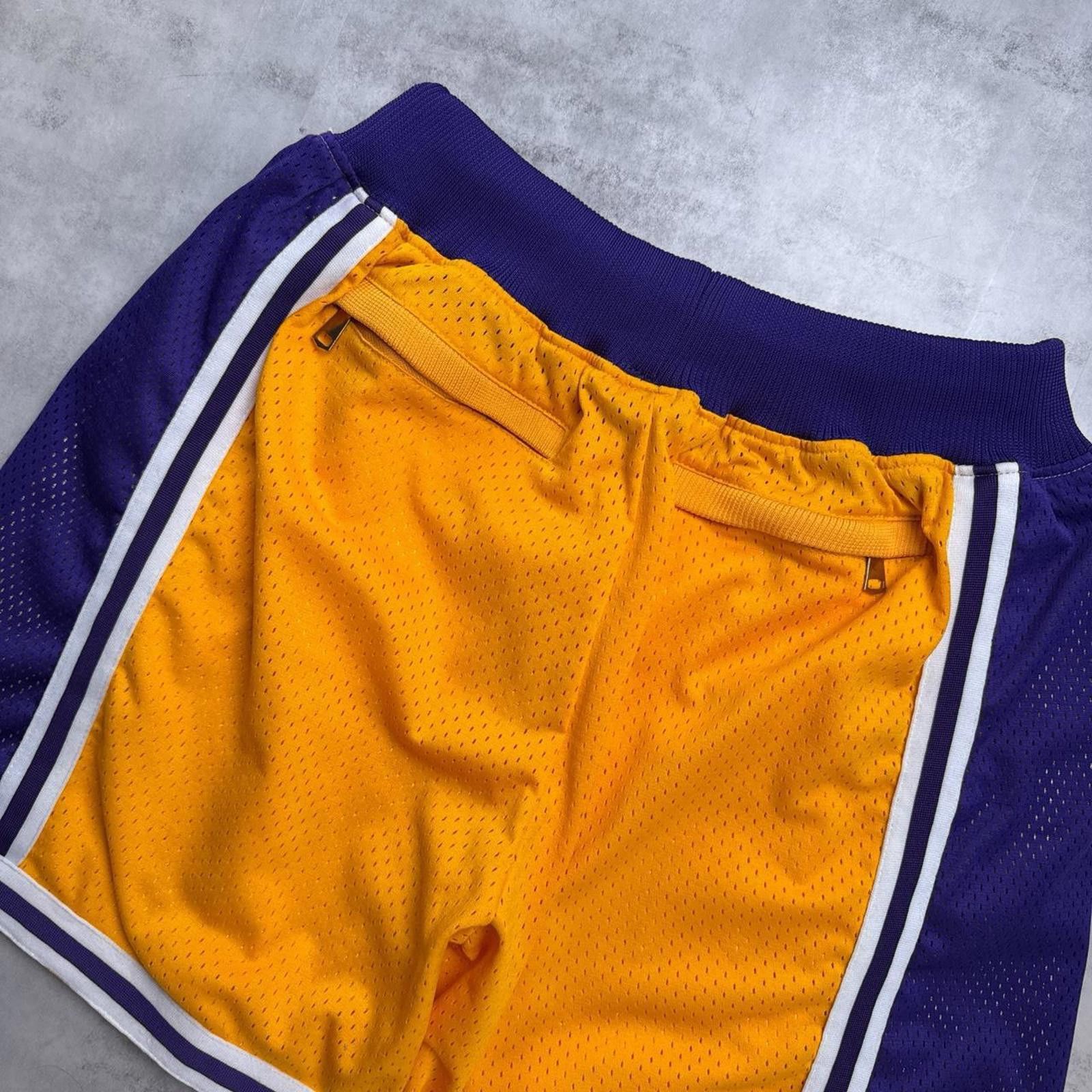 NBA Y2K Phoenix Suns Lakers Yellow Shorts Size US 36 / EU 52 - 7 Thumbnail