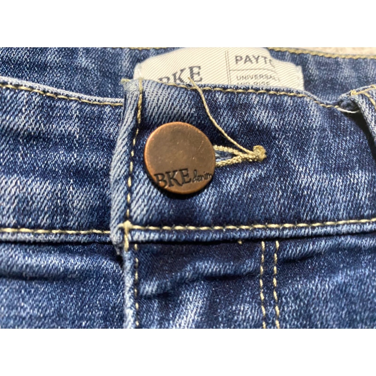 Vintage Buckle Buckle Womens 28 Denim Mid Rise Cut-Off Shorts Blue 5-Pocket Stretch - Medium Wash - Casual Womens Shorts Size 28" / US 6 / IT 42 - 6 Thumbnail