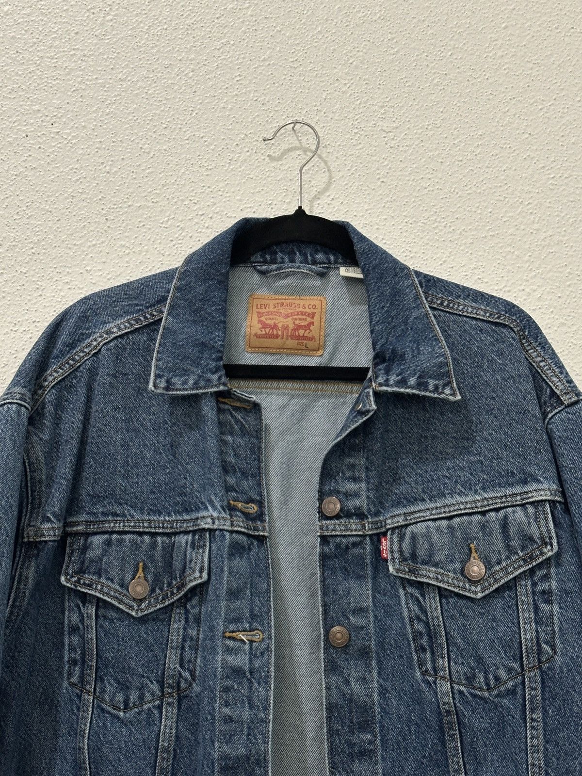 Levi's VTG Y2K Levi's Denim Trucker Jean Jacket Size Large Size US L / EU 52-54 / 3 - 2 Thumbnail