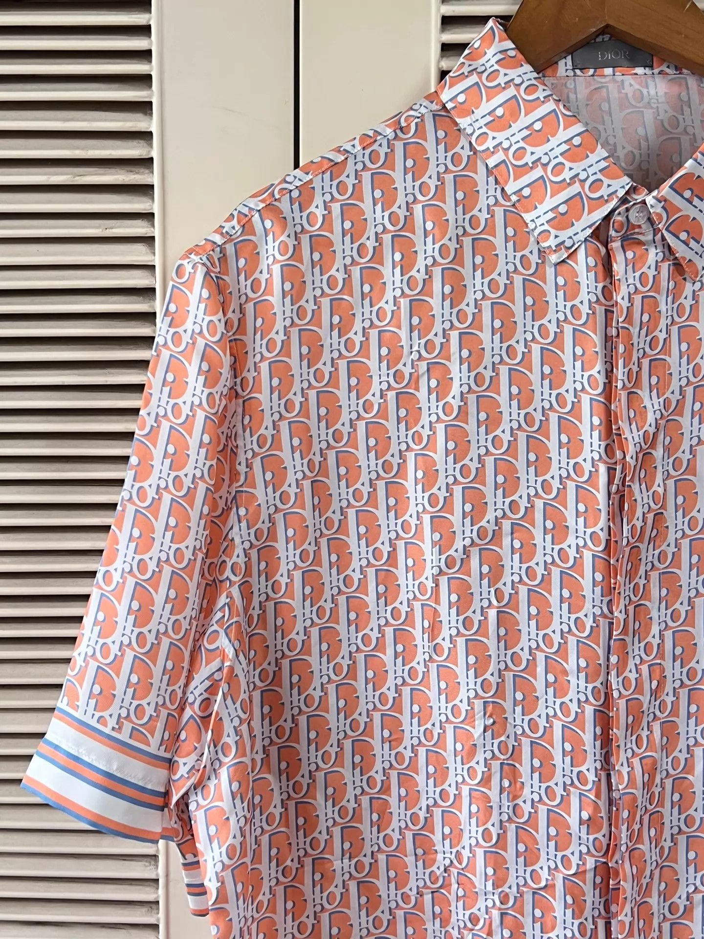 Dior Dior Men's Short Sleeve Shirt Orange/White Logo 42 Size US L / EU 52-54 / 3 - 4 Thumbnail
